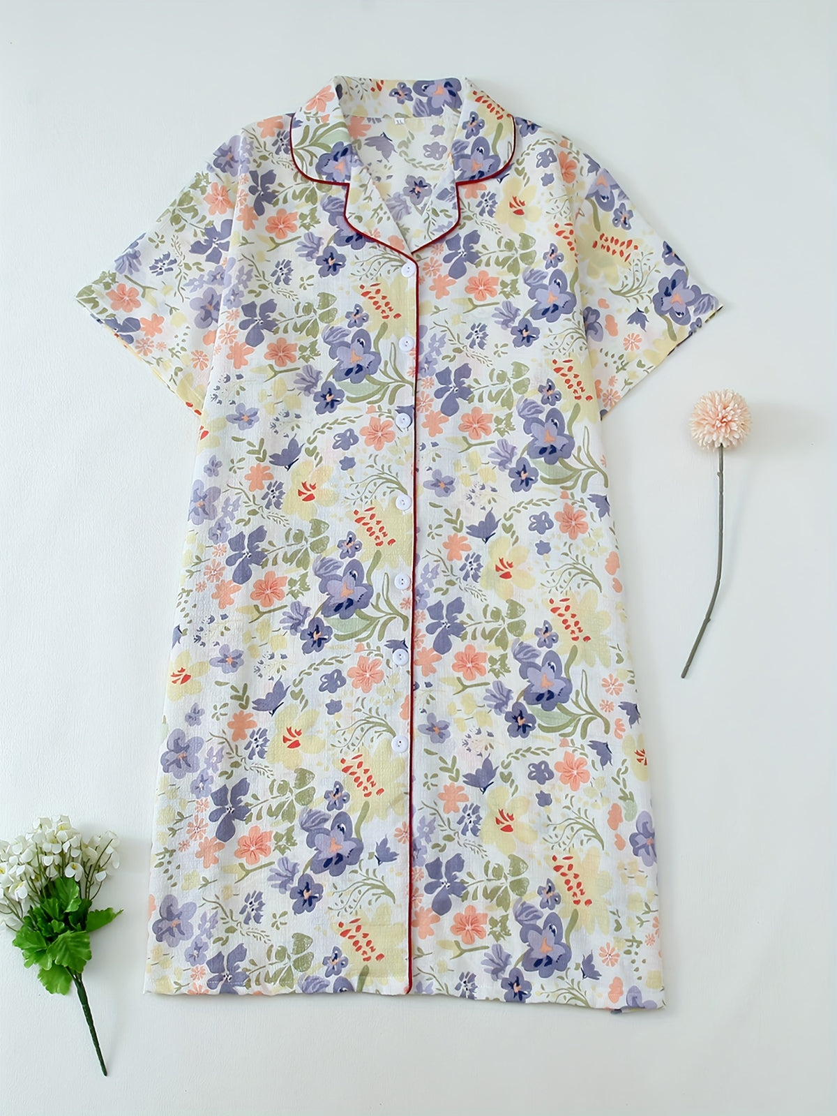 Chemise grande taille à imprimé fleuri, col à revers, boutonnage, vu de dos
