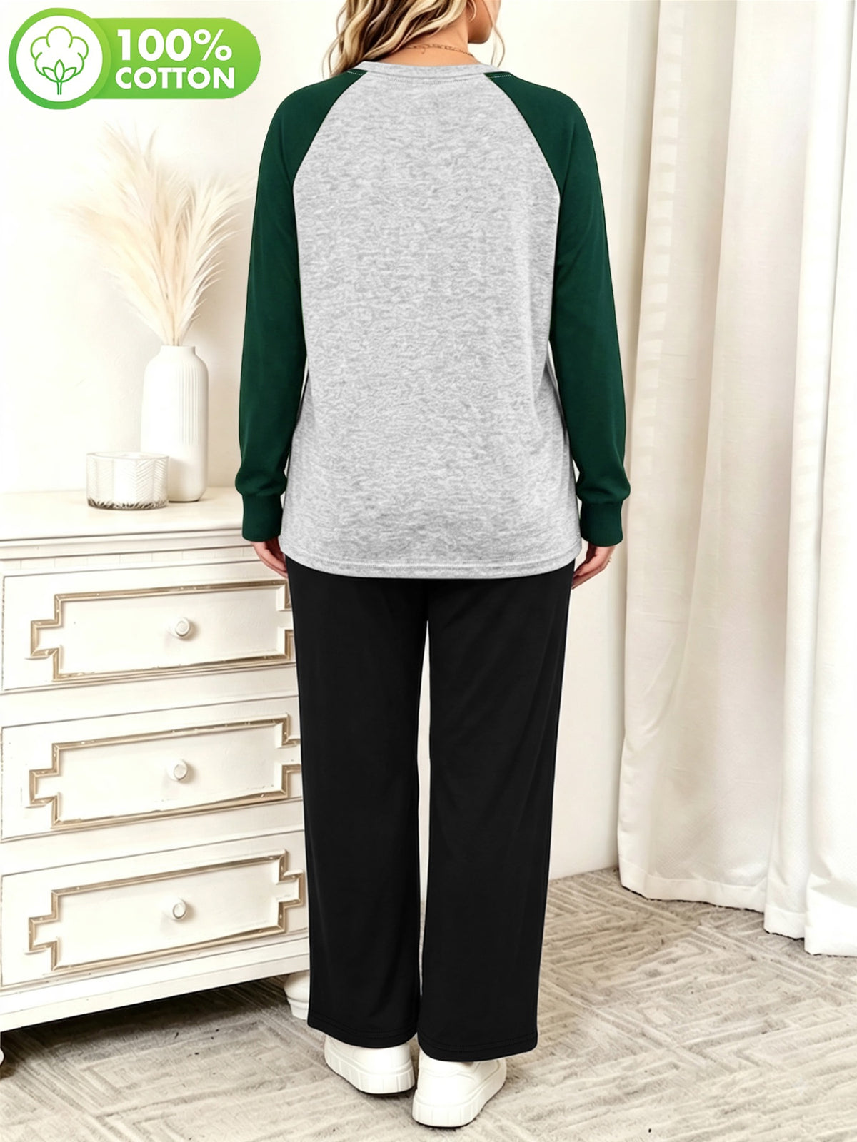 Ensemble grande taille, coupe ample, manches longues, toucher naturel, détail du col