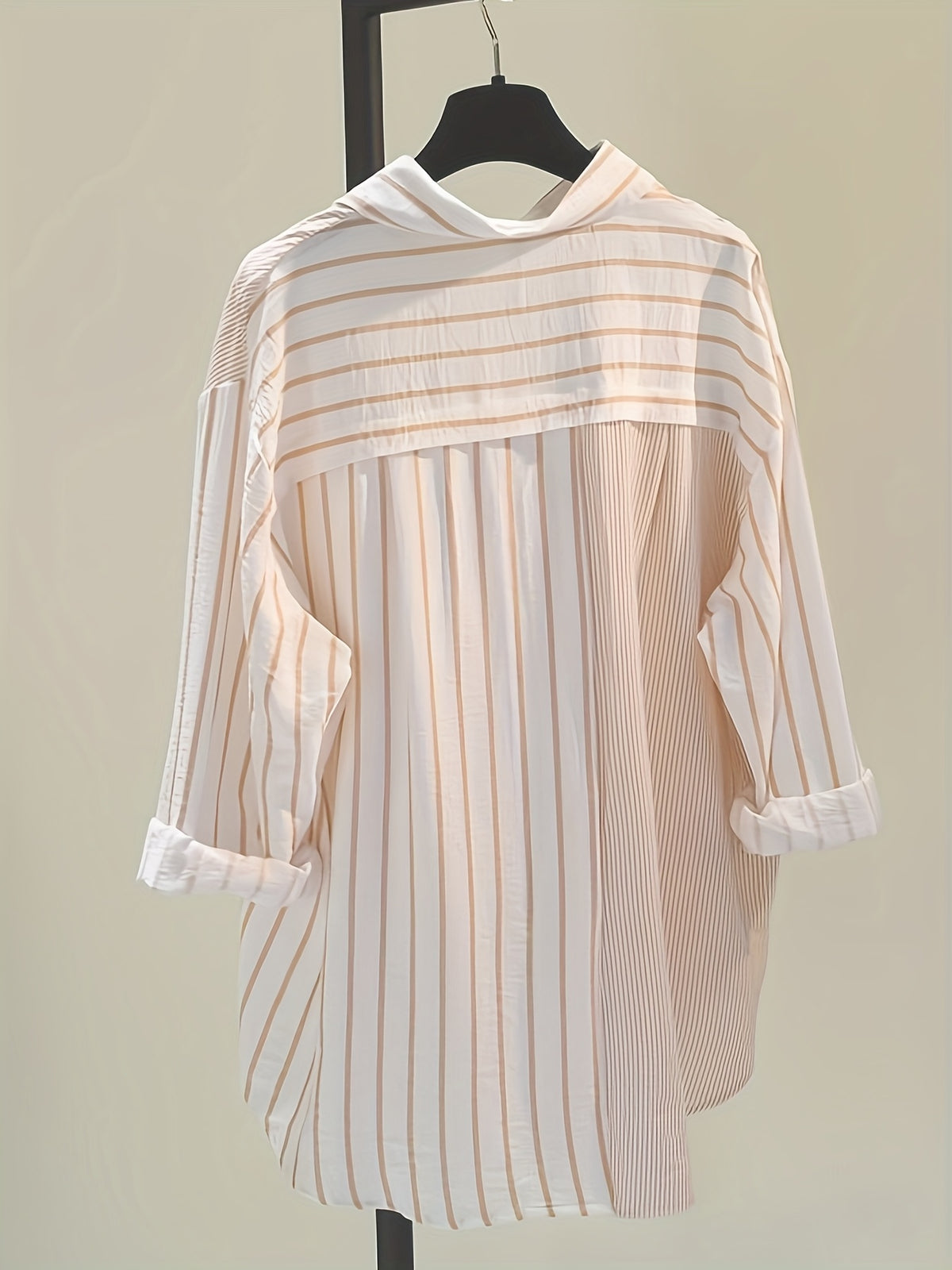 Chemise grande taille à rayures, manches longues, tombé fluide, visuel produit