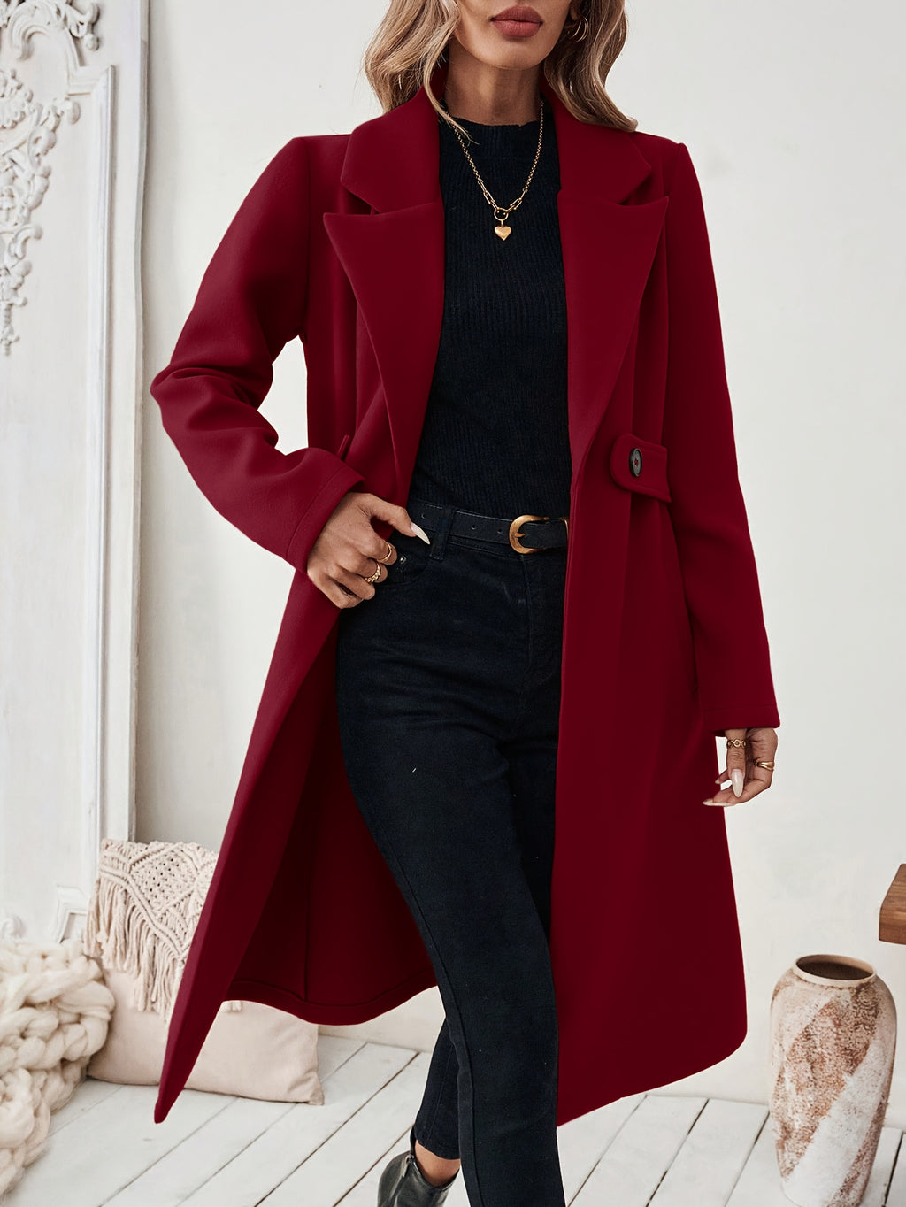 Manteau grande taille, boutonnage, poches pratiques, chaleur d'hiver, détail du col