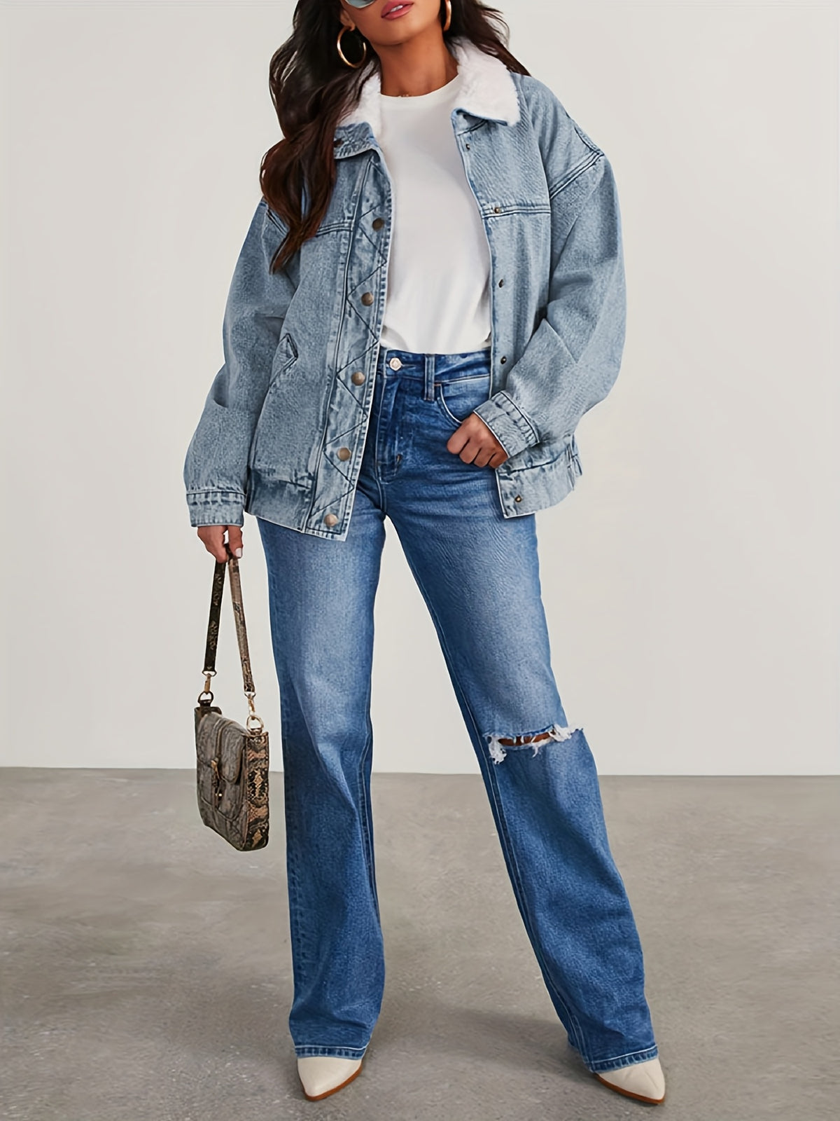 Veste grande taille, tenue franche, chaleur d'hiver, vu de dos