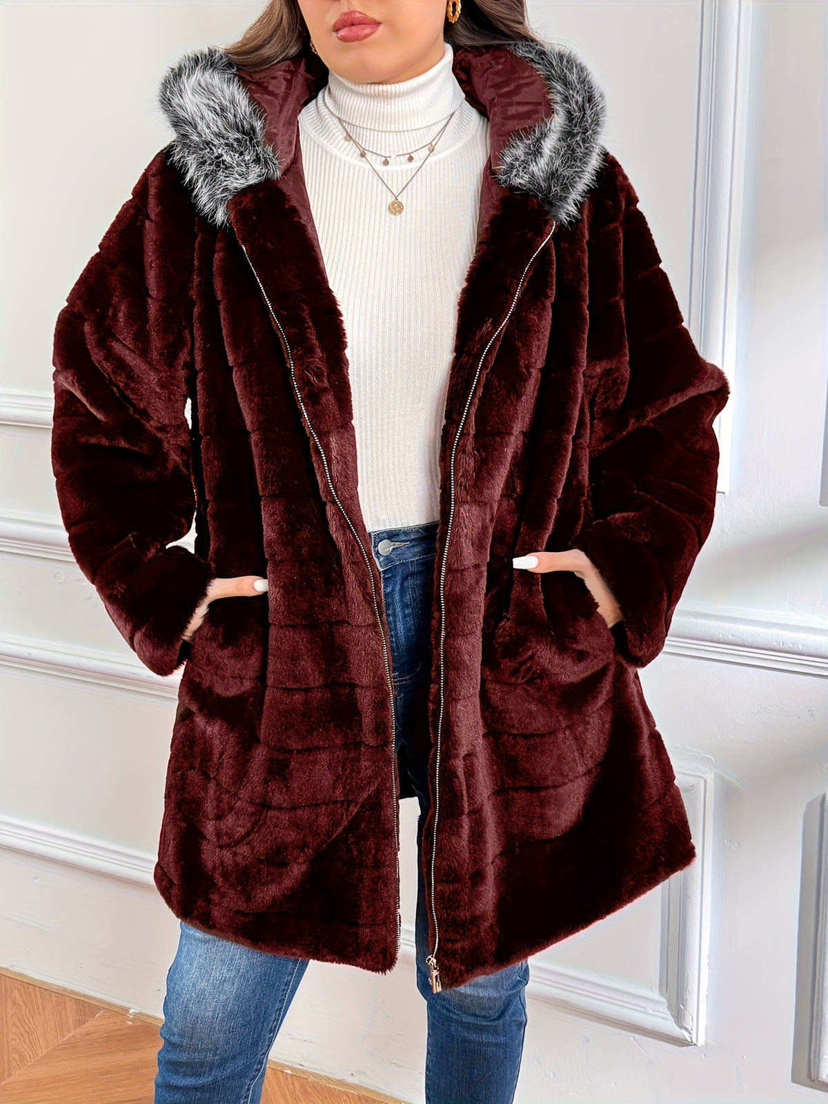 Manteau grande taille, capuche, poches pratiques, chaleur d'hiver Image