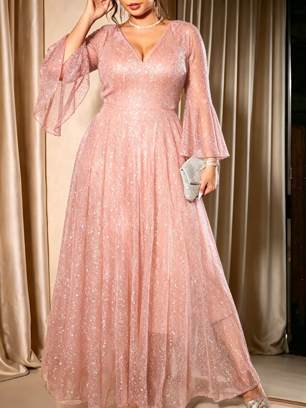 Robe longue grande taille — Surjupe de résille pailletée