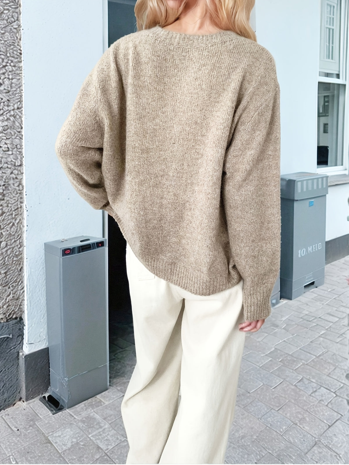 Cardigan grande taille, coupe oversize, col rond, toucher moelleux Image