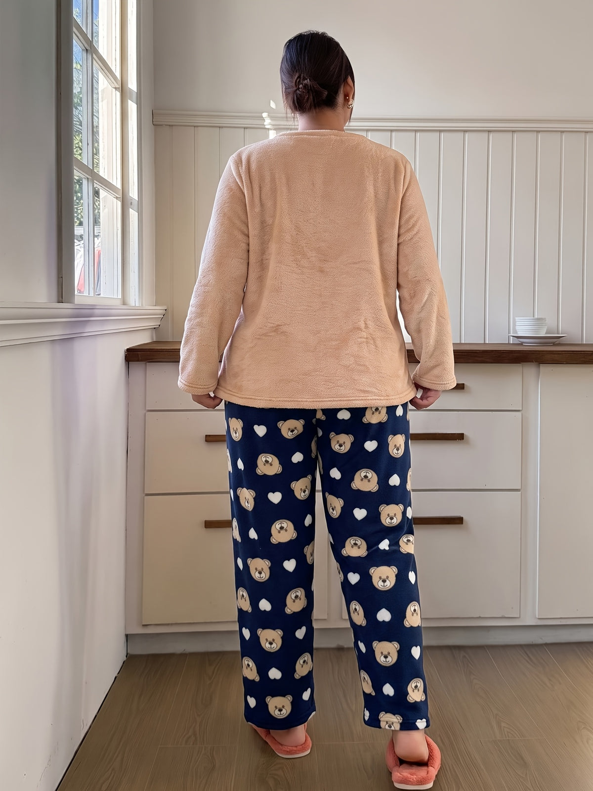 Pyjama grande taille, coupe ample, chaleur d'hiver, vu de dos