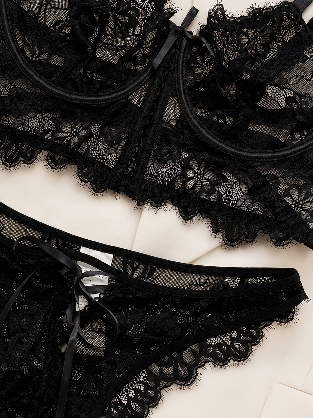 Ensemble grande taille, allure vintage, vu de dos
