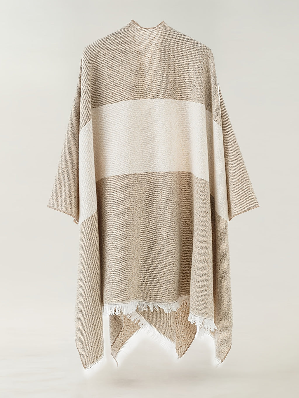 Cardigan grande taille, coupe oversize, toucher moelleux, chaleur d'hiver, détail du tissu