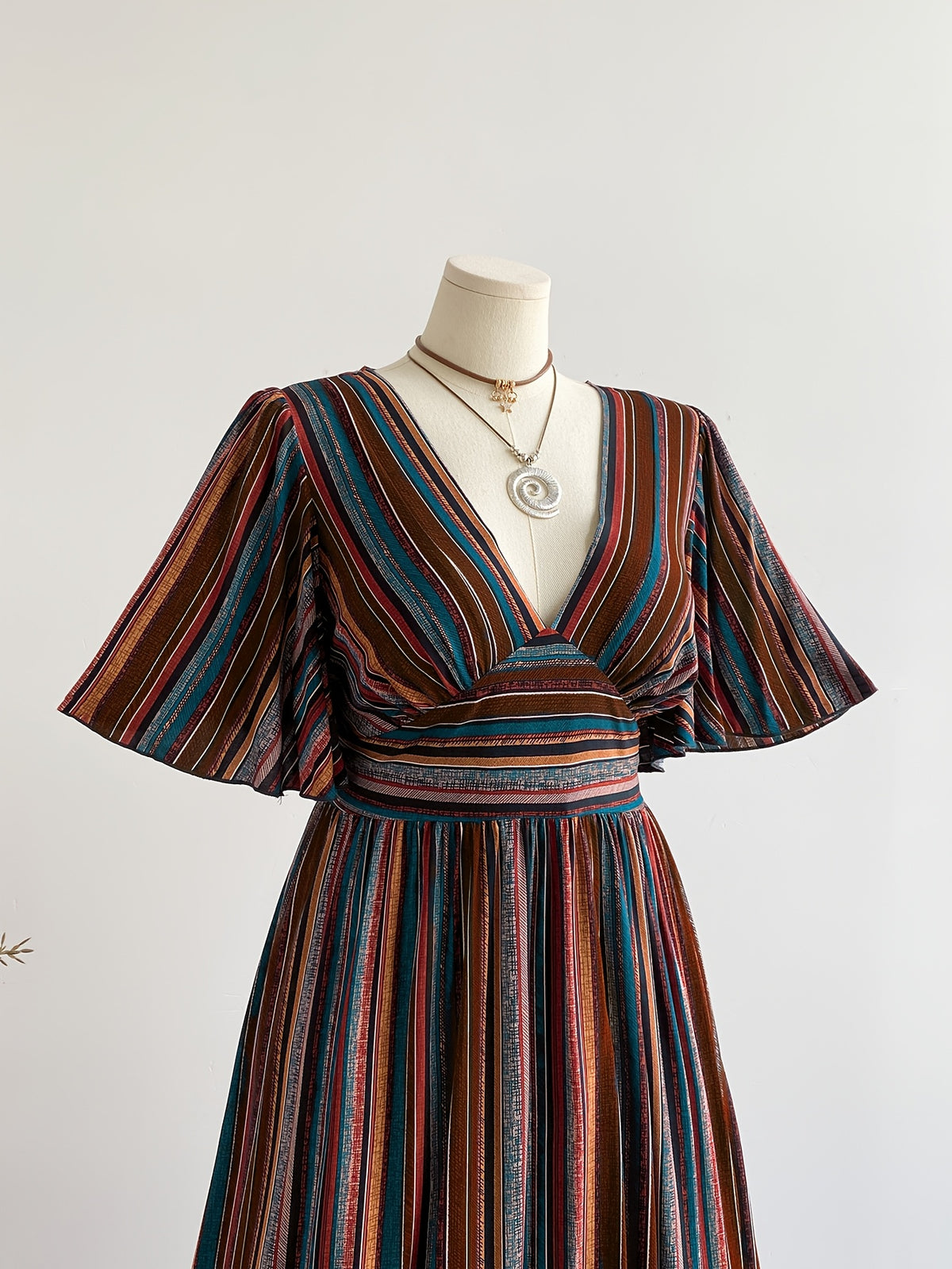 Robe maxi grande taille, trois imprimés en viscose mate