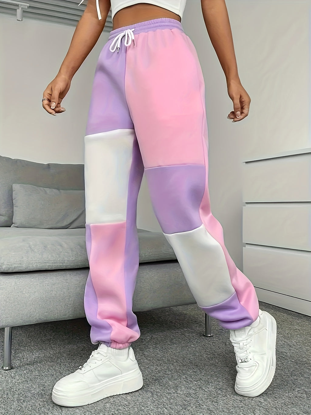 Pantalon grande taille, coupe ample, poches pratiques, chaleur d'hiver, vue de profil
