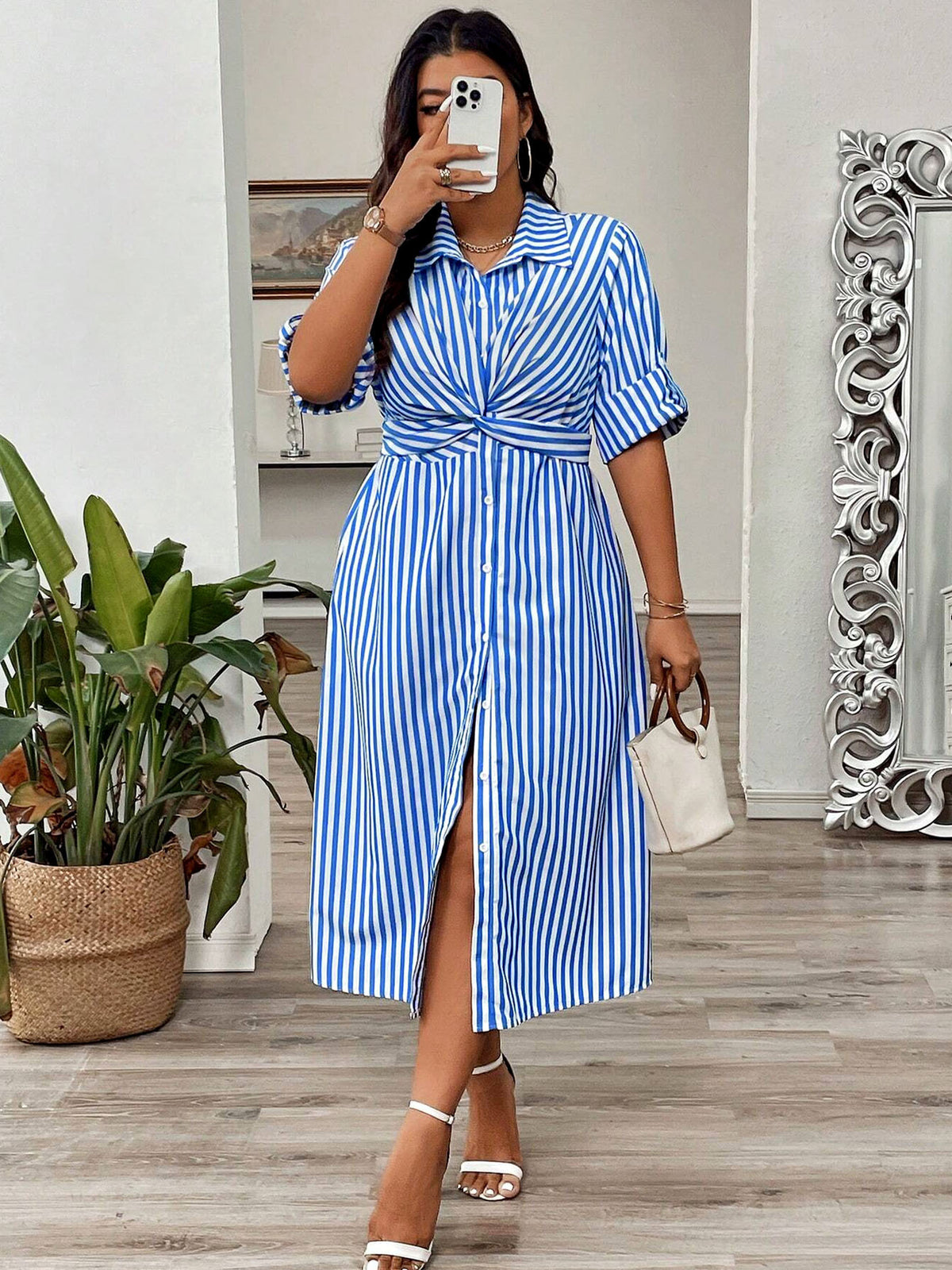 Robe grande taille à rayures, ceinture assortie — composition : 100% Polyester Image