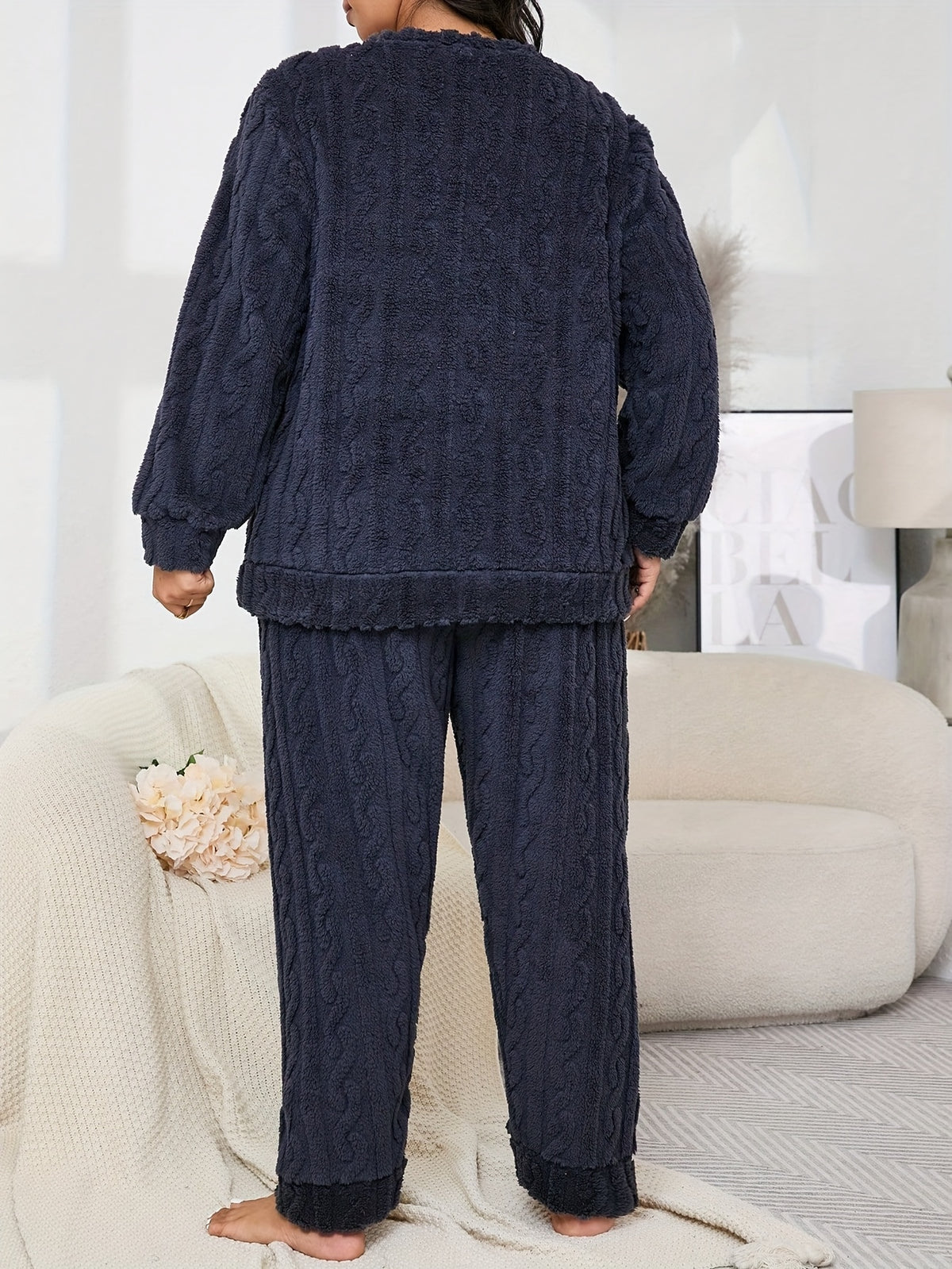 Pyjama grande taille à broderies, chaleur d'hiver — composition : 100% Polyester Image