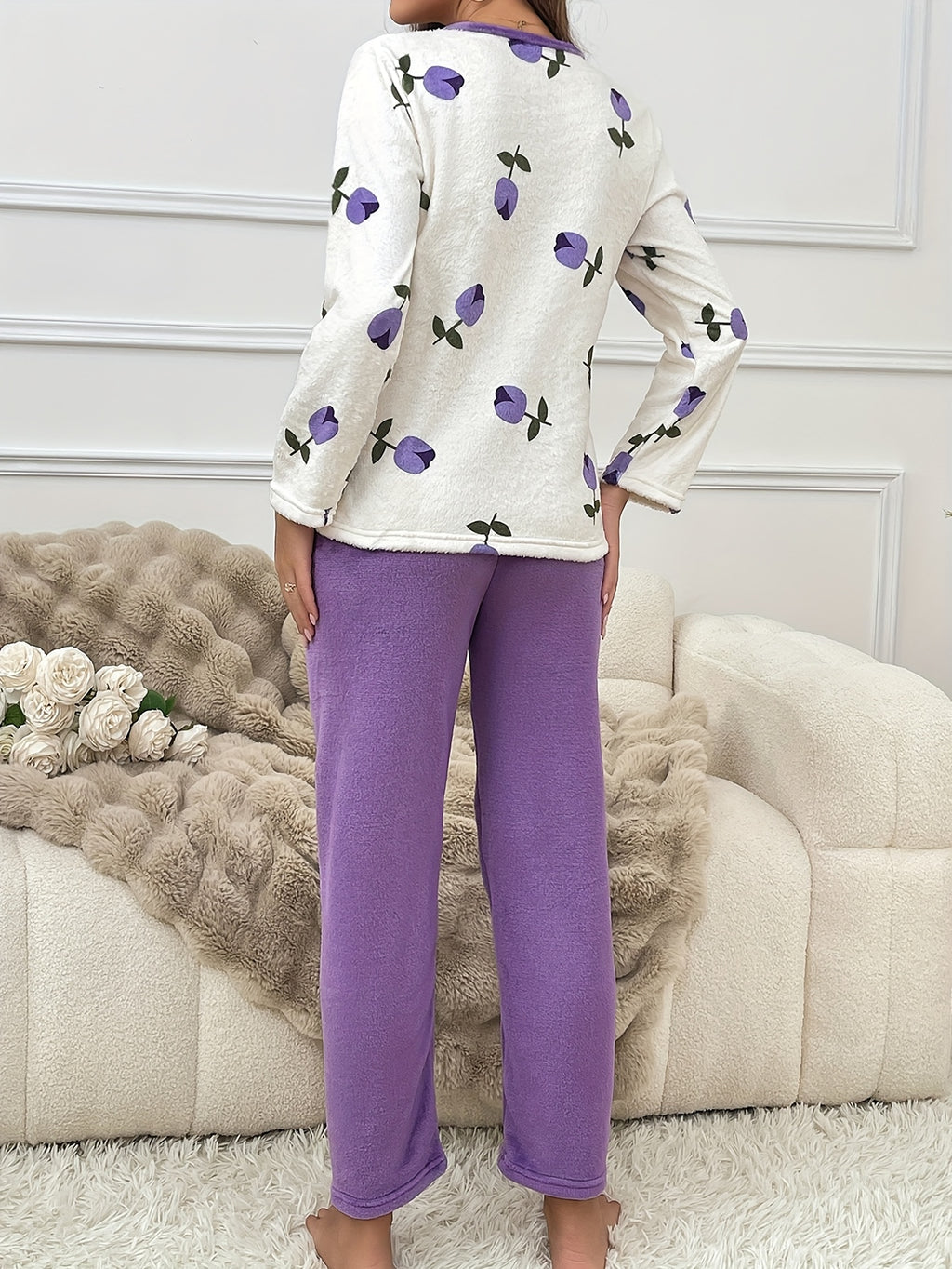 Pyjama grande taille à imprimé fleuri, chaleur d'hiver, esprit décontracté, vu de dos