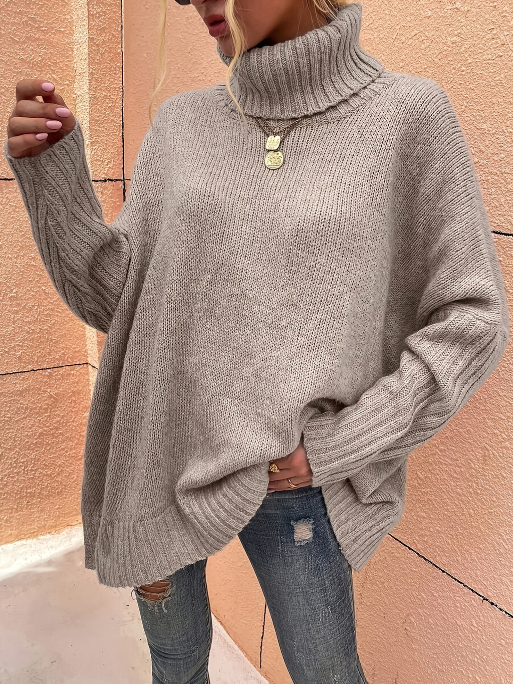 Pull grande taille, coupe oversize, col roulé, maille côtelée