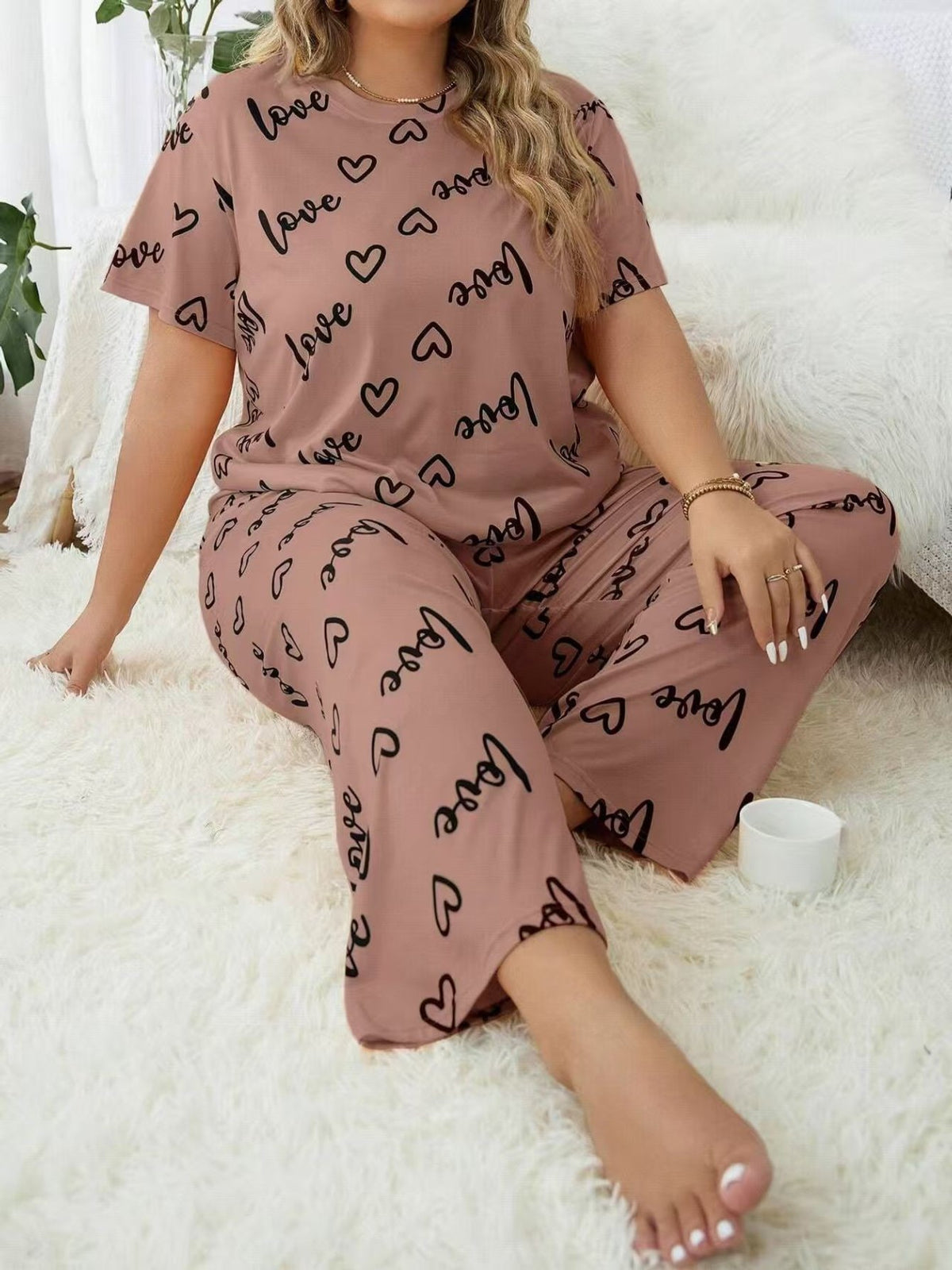 Pyjama grande taille, manches courtes, toucher naturel Image