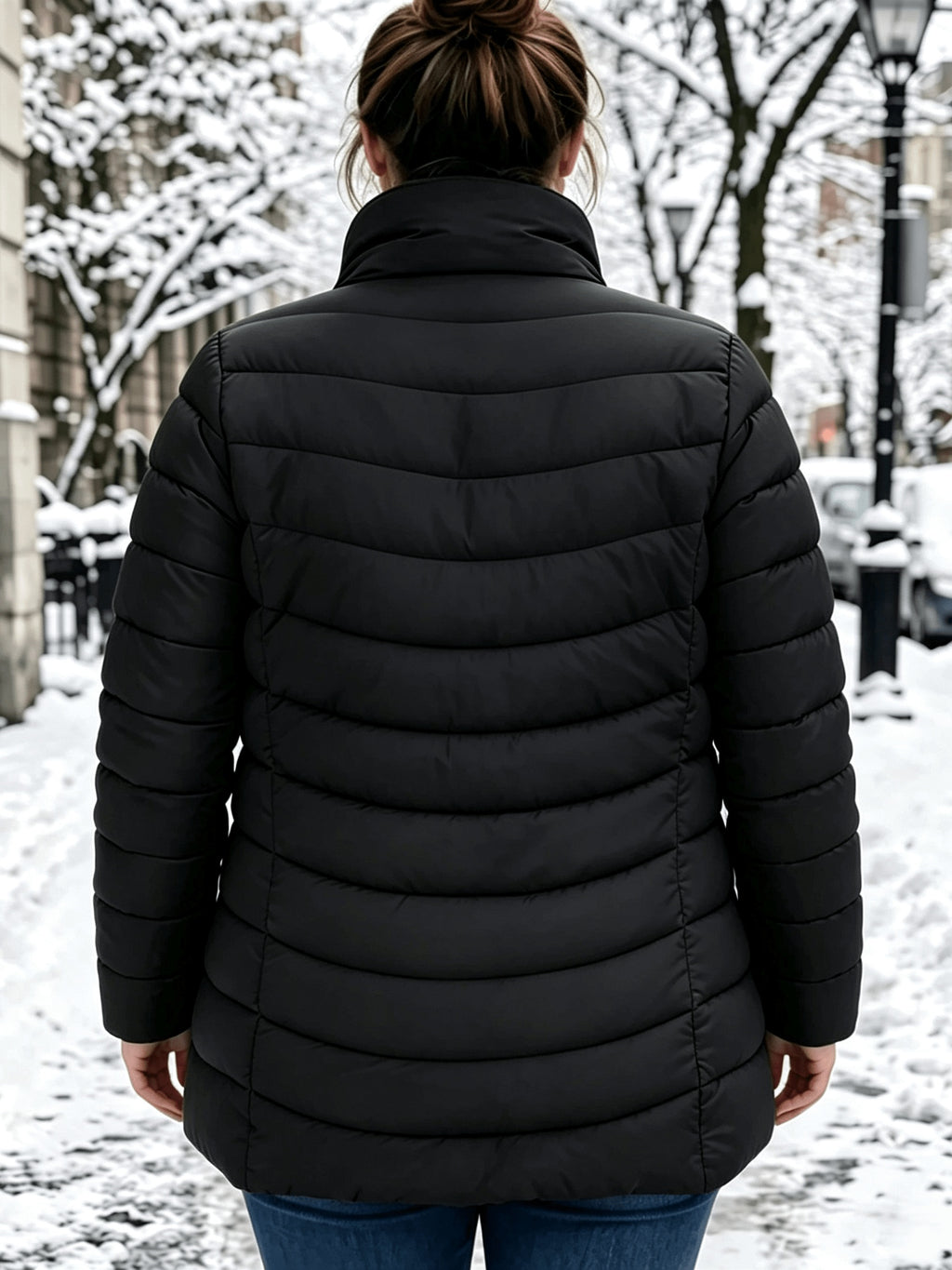 Veste grande taille, poches plaquées, fermeture zippée, chaleur d'hiver, vu de dos