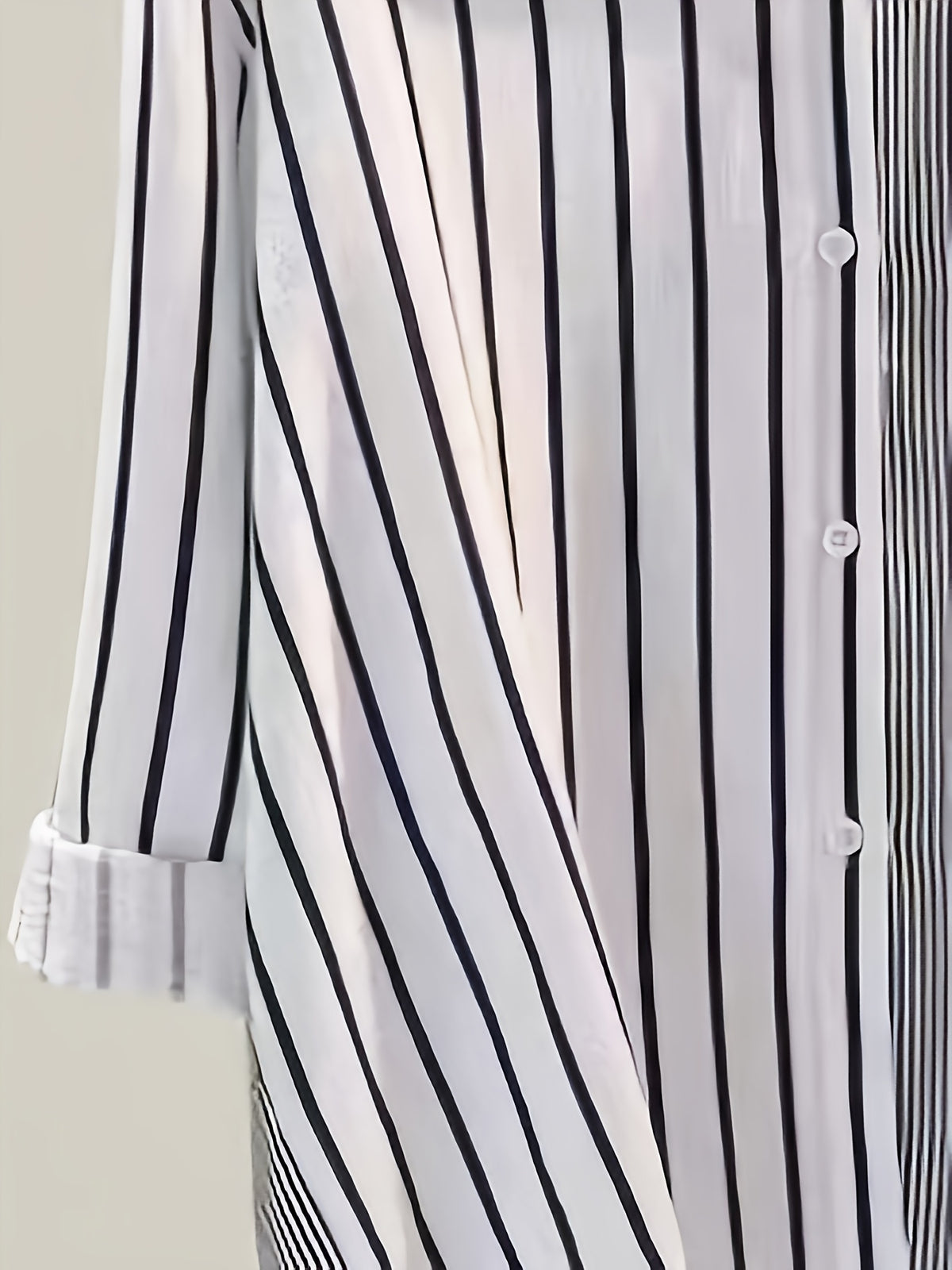 Chemise grande taille à rayures, manches longues, tombé fluide, visuel produit