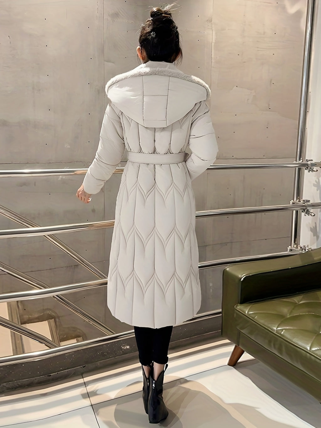 Manteau grande taille, coupe cintrée, capuche, chaleur d'hiver, autre coloris