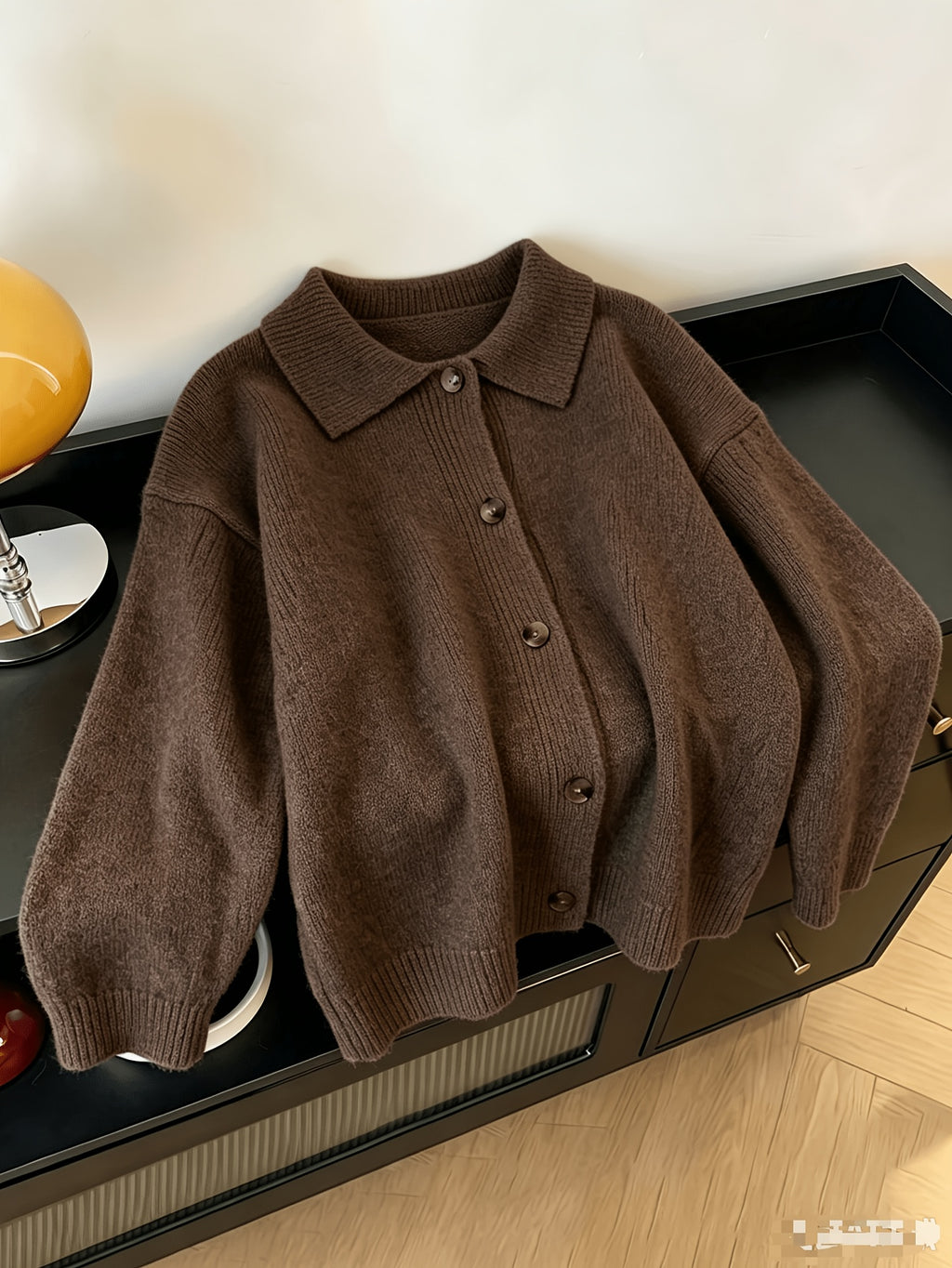 Manteau grande taille, coupe ample, chaleur d'hiver, vue de profil