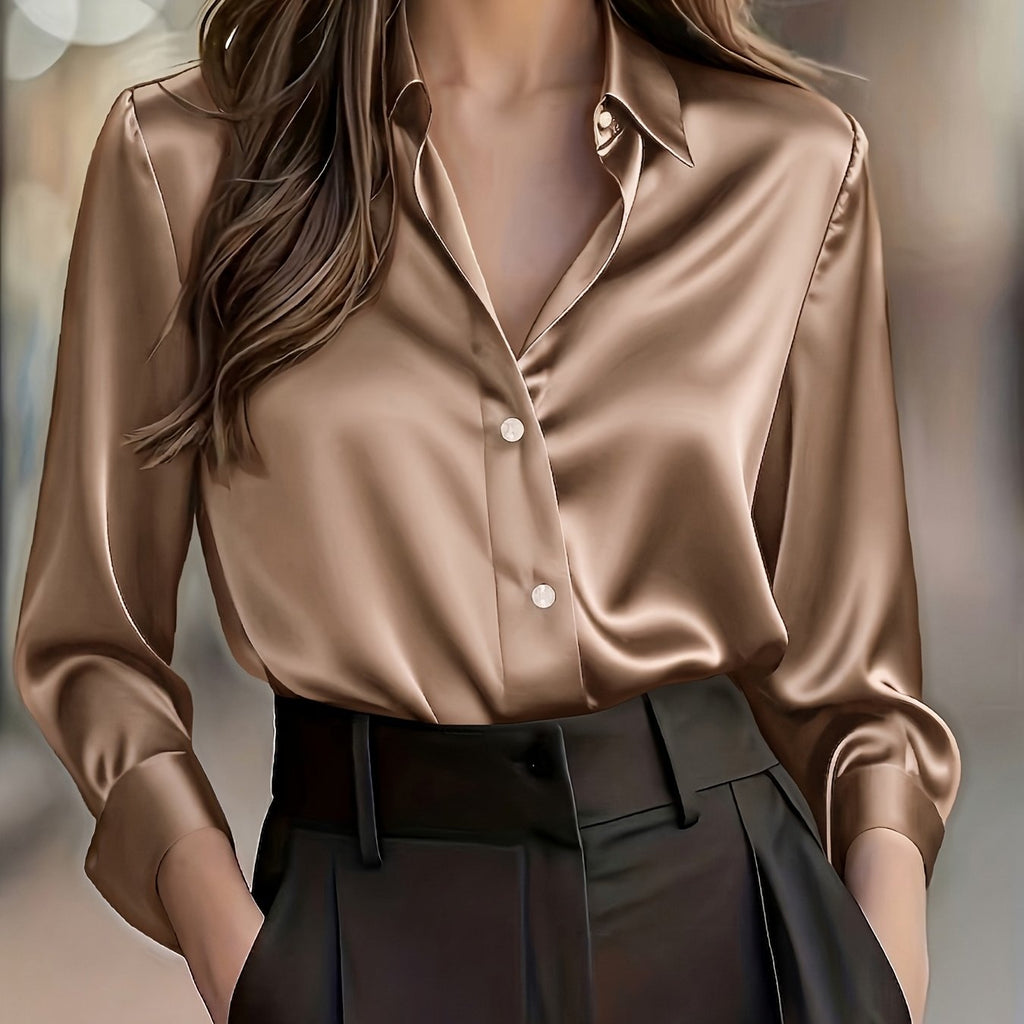 Chemisier grande taille en satin, coupe oversize, col à revers, boutonnage — matière : polyester
