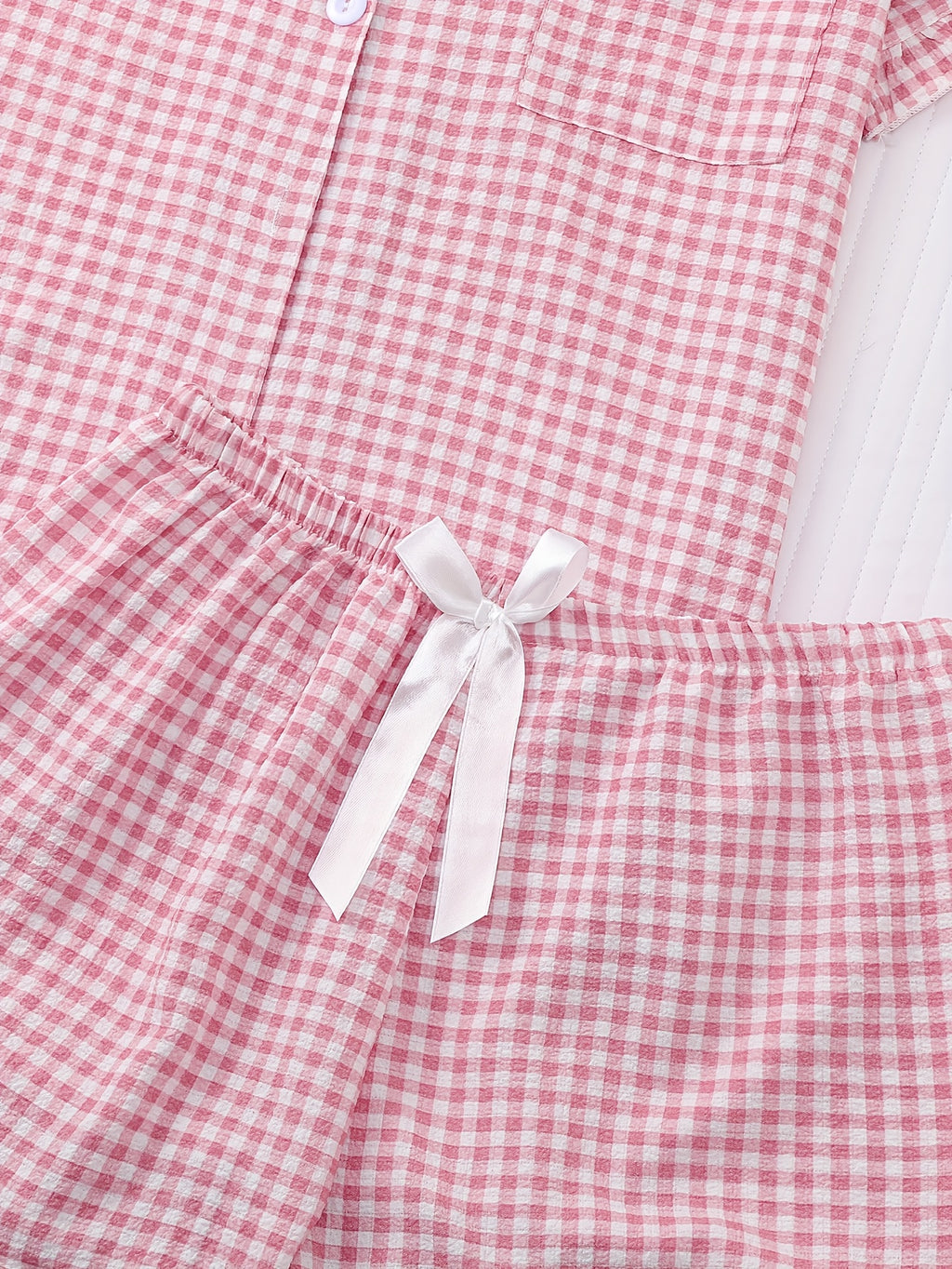 Pyjama grande taille à carreaux, manches courtes, vue de profil