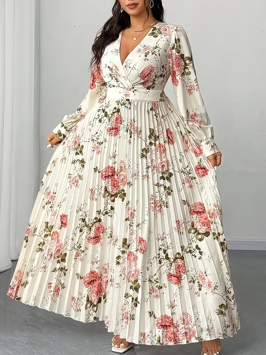 Robe longue grande taille — Roses, cache-cœur plissé soleil