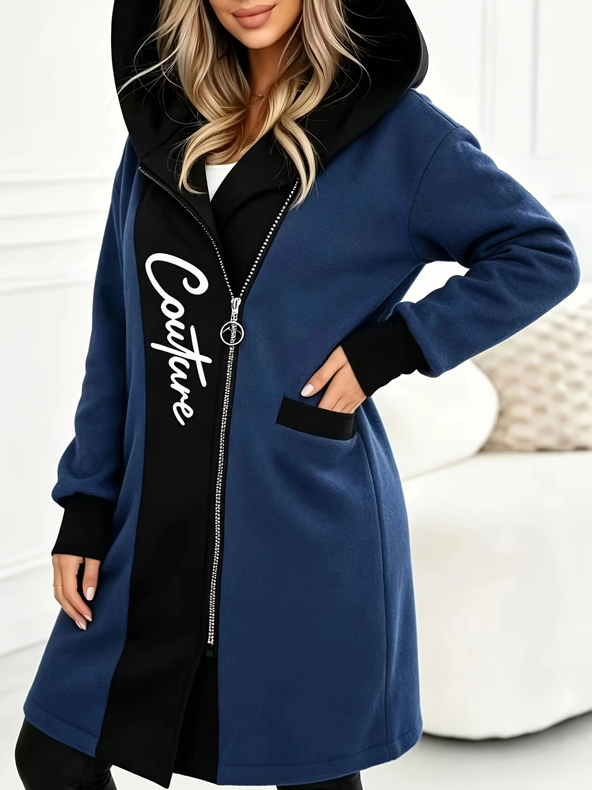 Manteau grande taille, capuche, color block Image