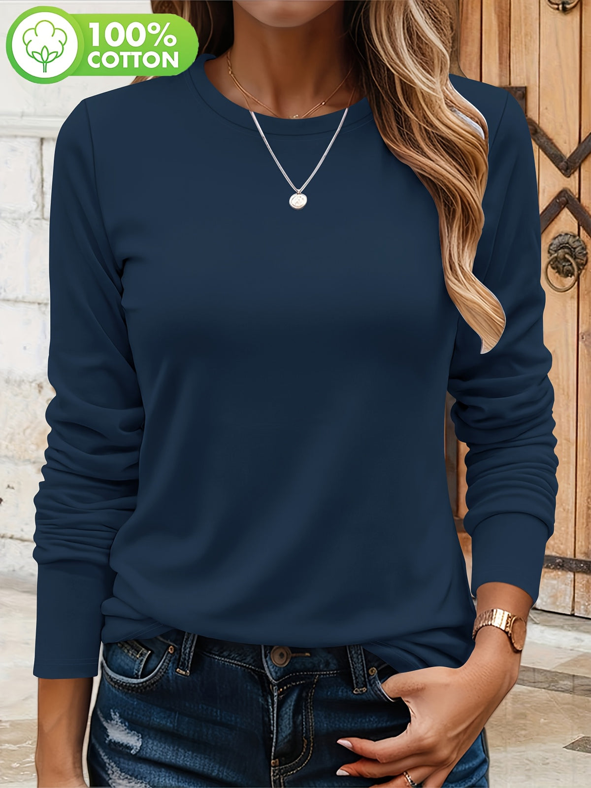 T-shirt grande taille, col rond, manches longues, toucher naturel, mise en situation