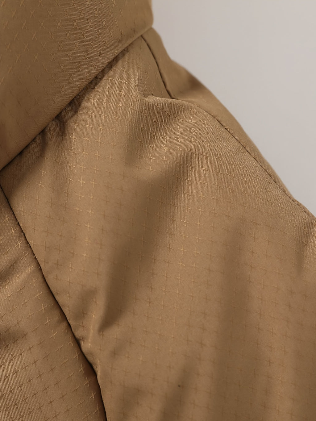 Manteau grande taille, fermeture zippée, chaleur d'hiver, matelassé, vu de dos
