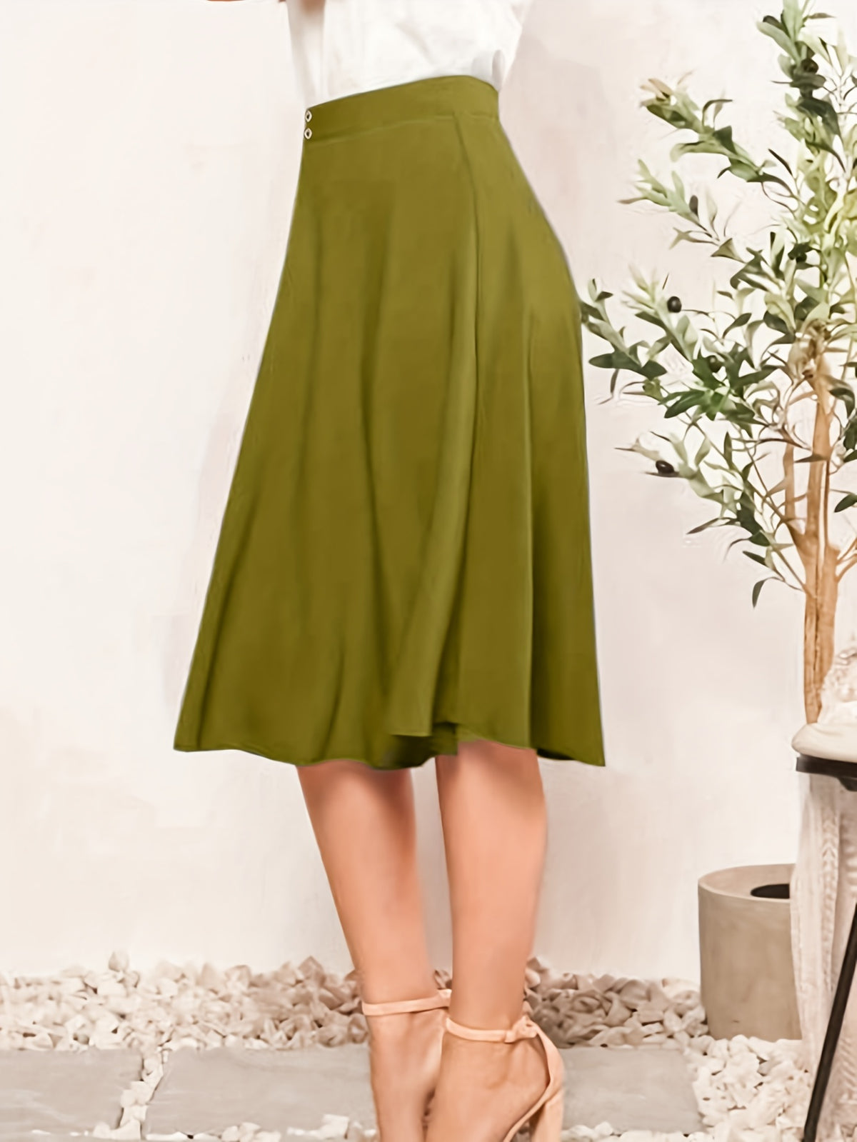 Jupe grande taille, coupe évasée, boutonnage, visuel produit