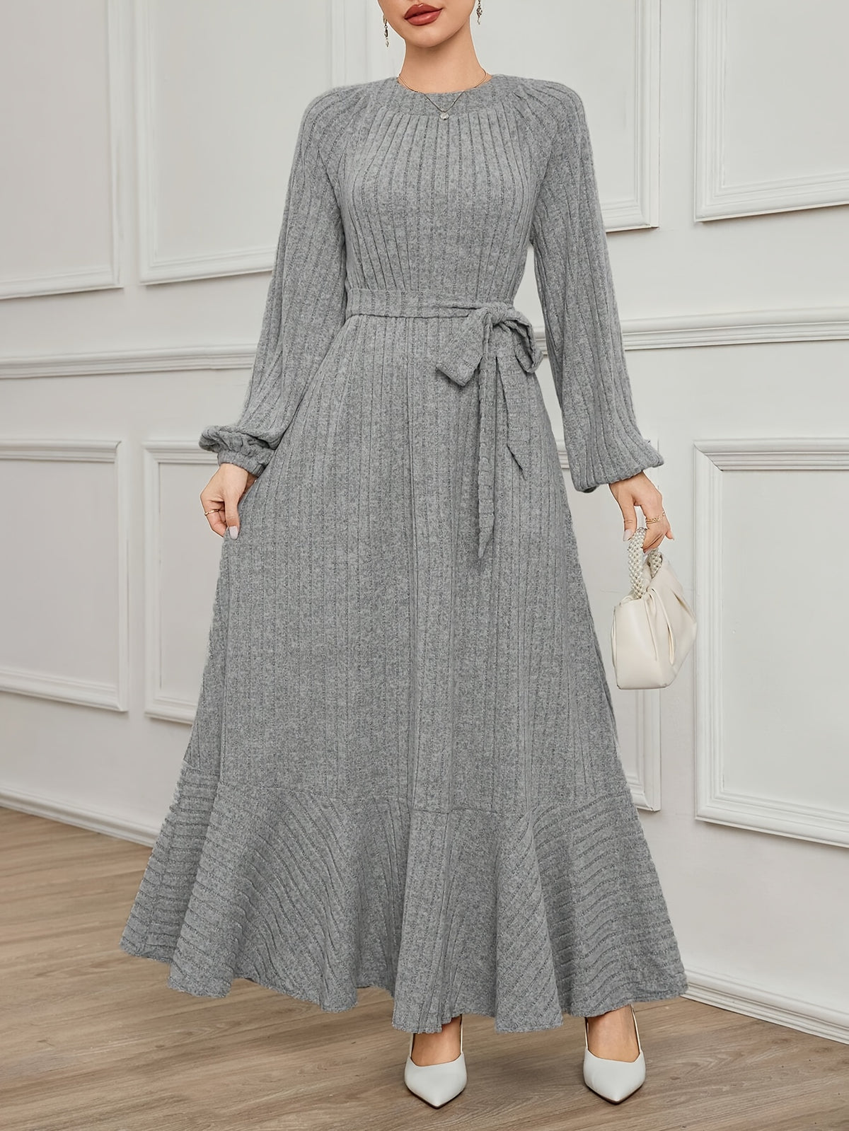 Robe pull grande taille — Manches ballon et maille côtelée