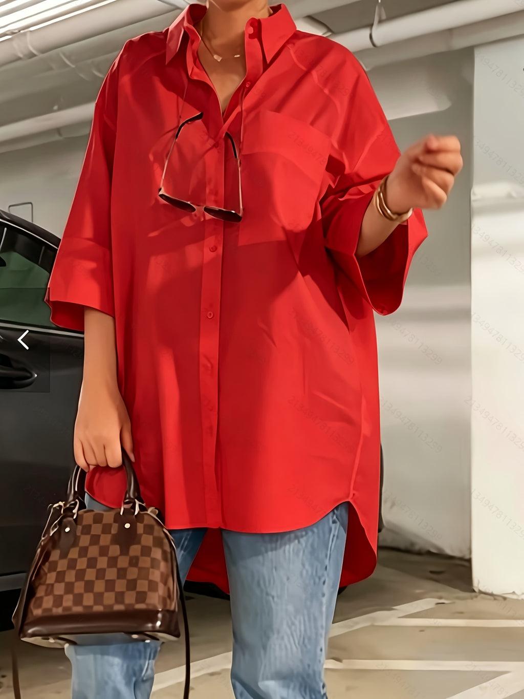 Chemise grande taille, coupe oversize, poches pratiques, détail du col