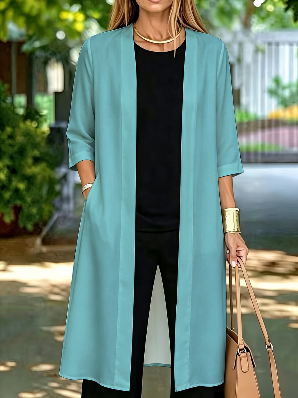 Veste grande taille, coupe ample, poches pratiques, esprit trench