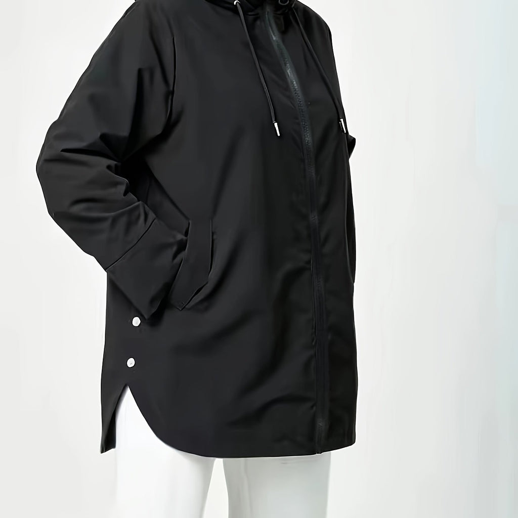 Veste grande taille, capuche, fermeture zippée, coupe-vent — matière : polyester