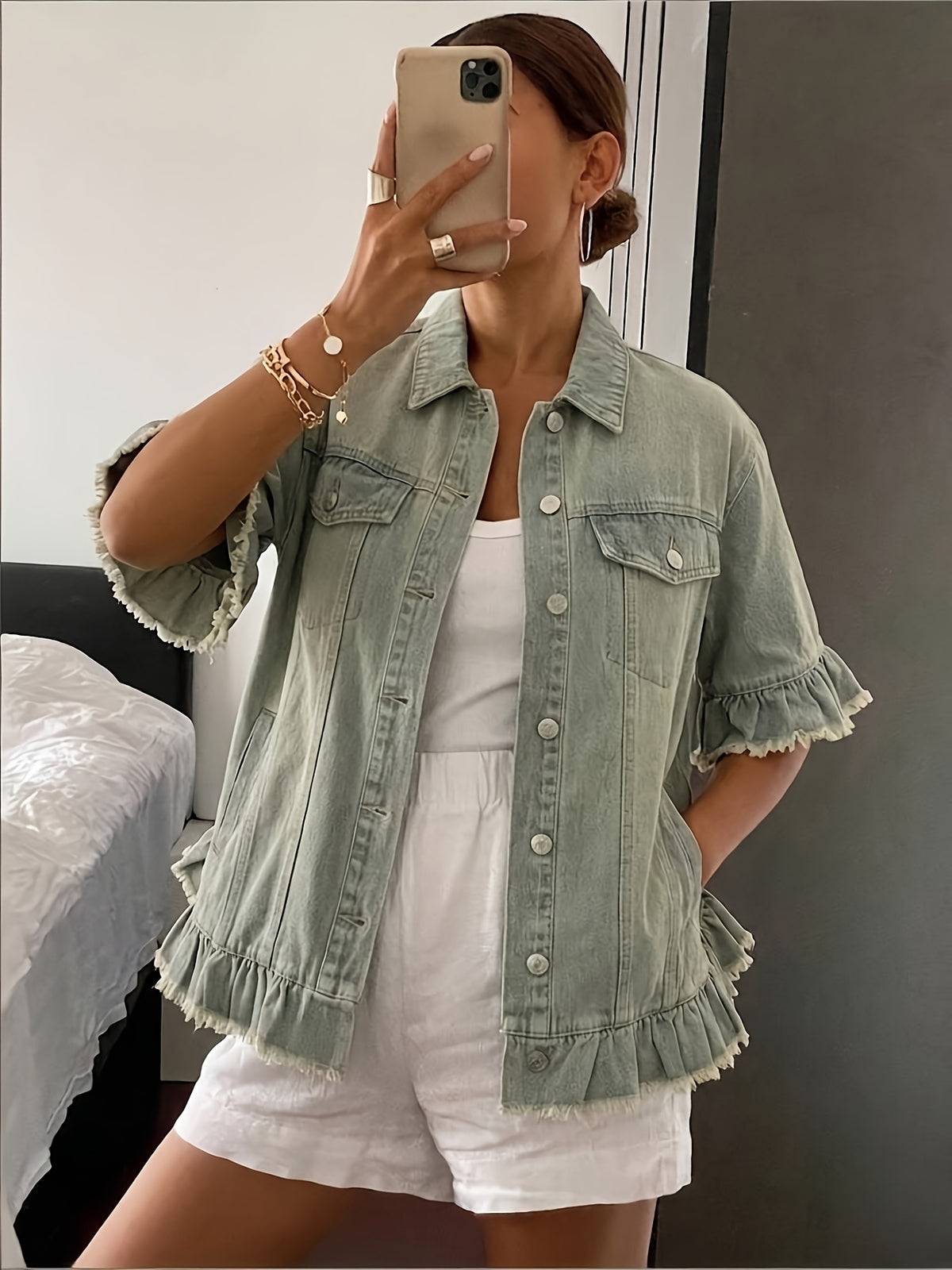 Veste grande taille, coupe oversize, manches courtes, tenue franche