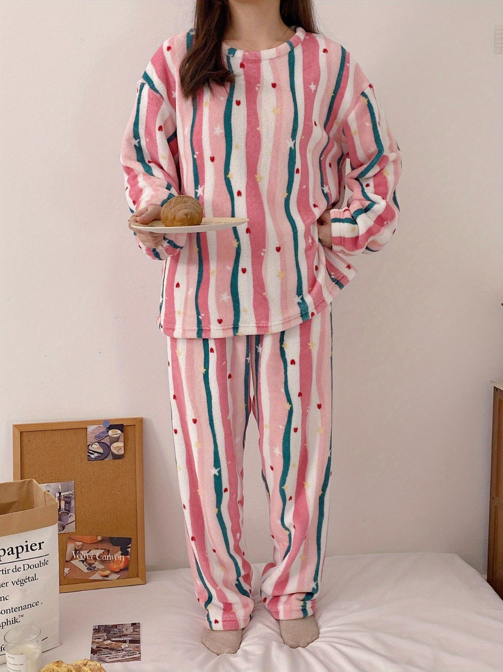 Pyjama grande taille à rayures, chaleur d'hiver, vu de dos