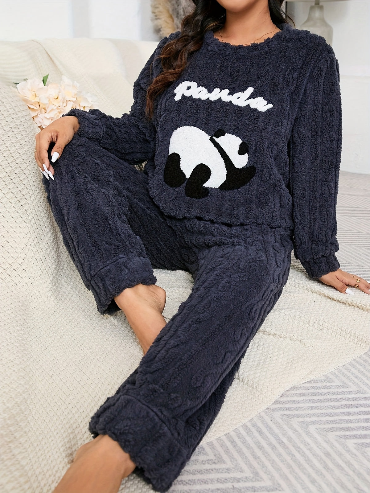 Pyjama grande taille à broderies, chaleur d'hiver, tissu opaque