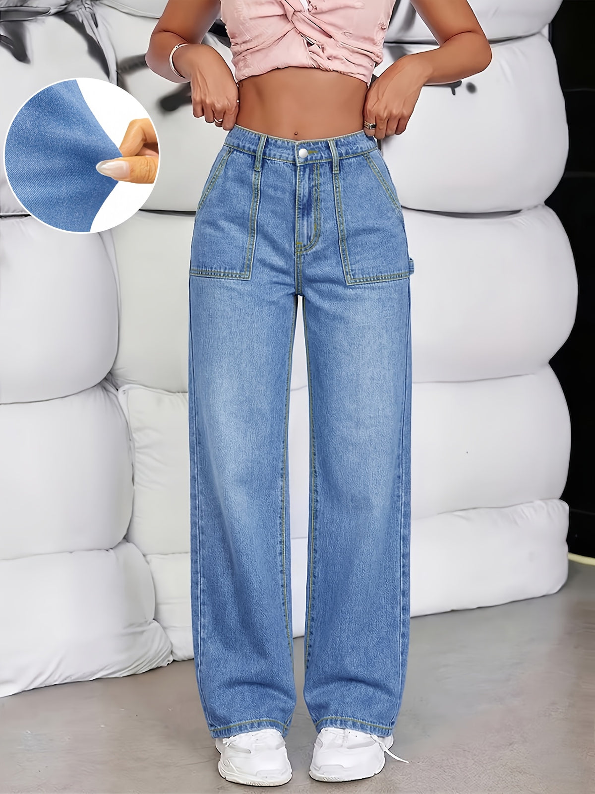 Jean grande taille, coupe oversize, poches pratiques, tombé fluide, vu de dos