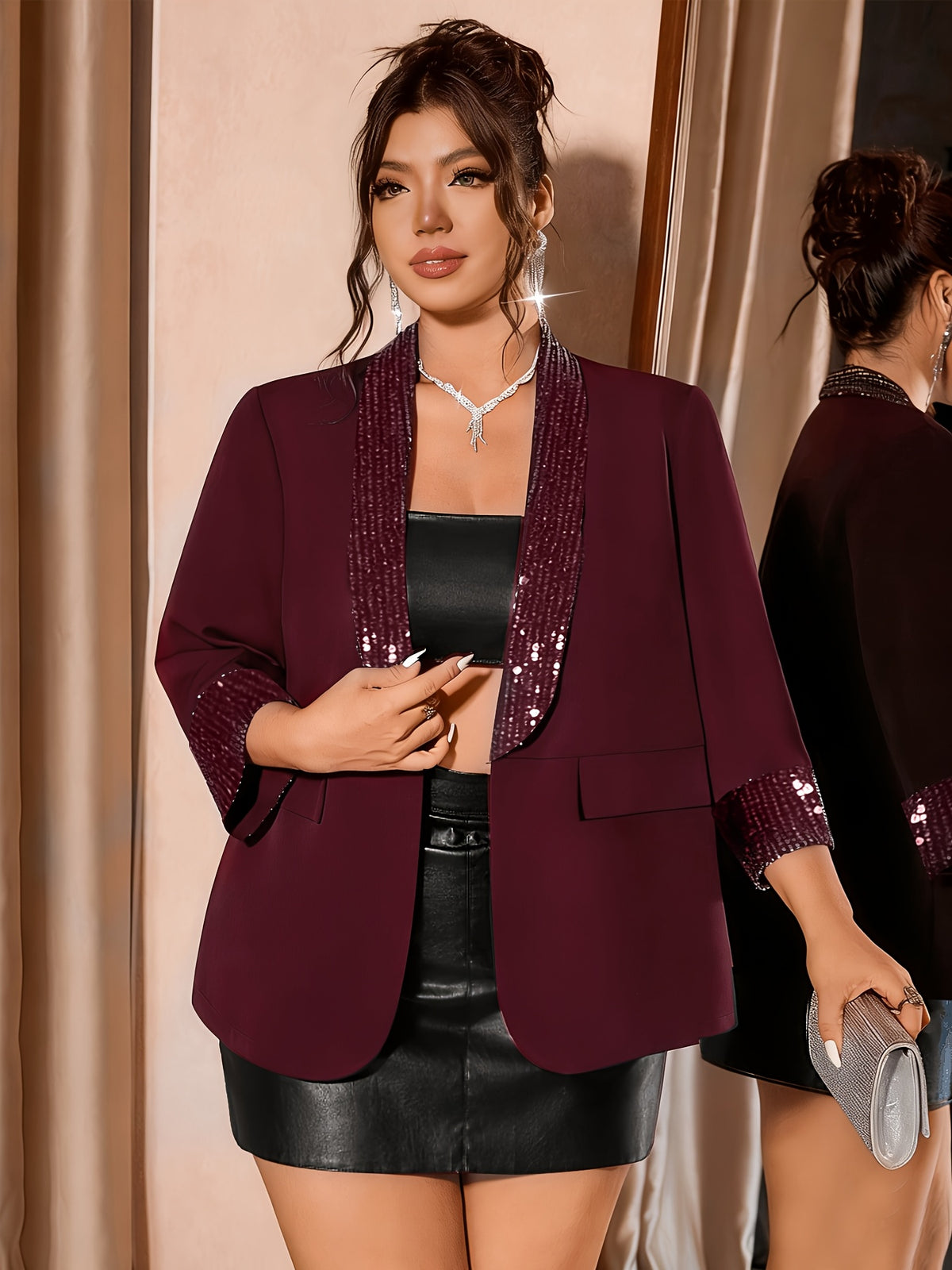 Veste grande taille, coupe oversize, paillettes, vu de dos