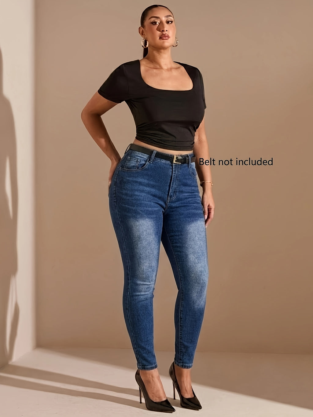 Jean grande taille, toucher naturel — matière : coton