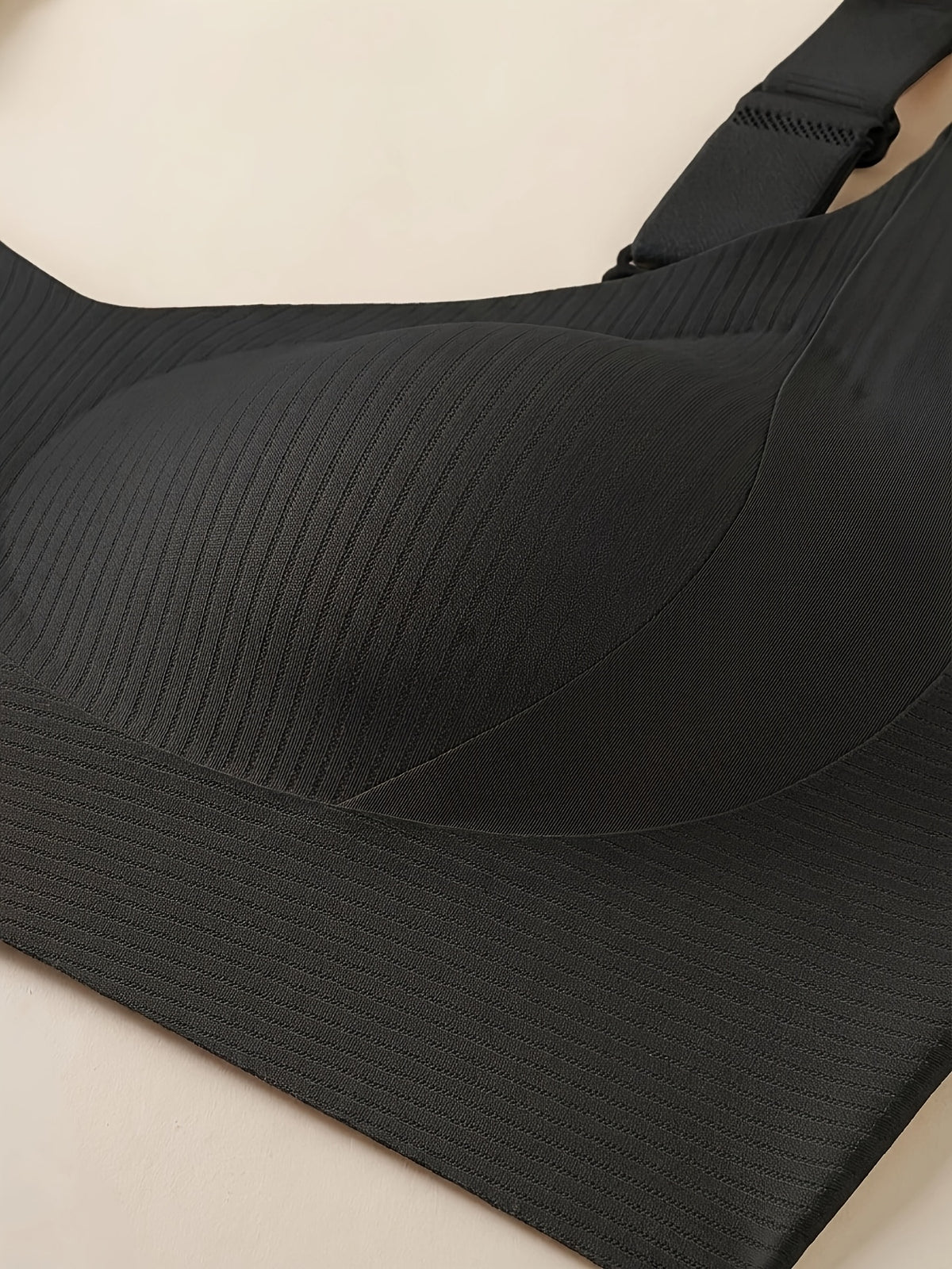 Soutien-gorge grande taille — Quatuor en maille côtelée