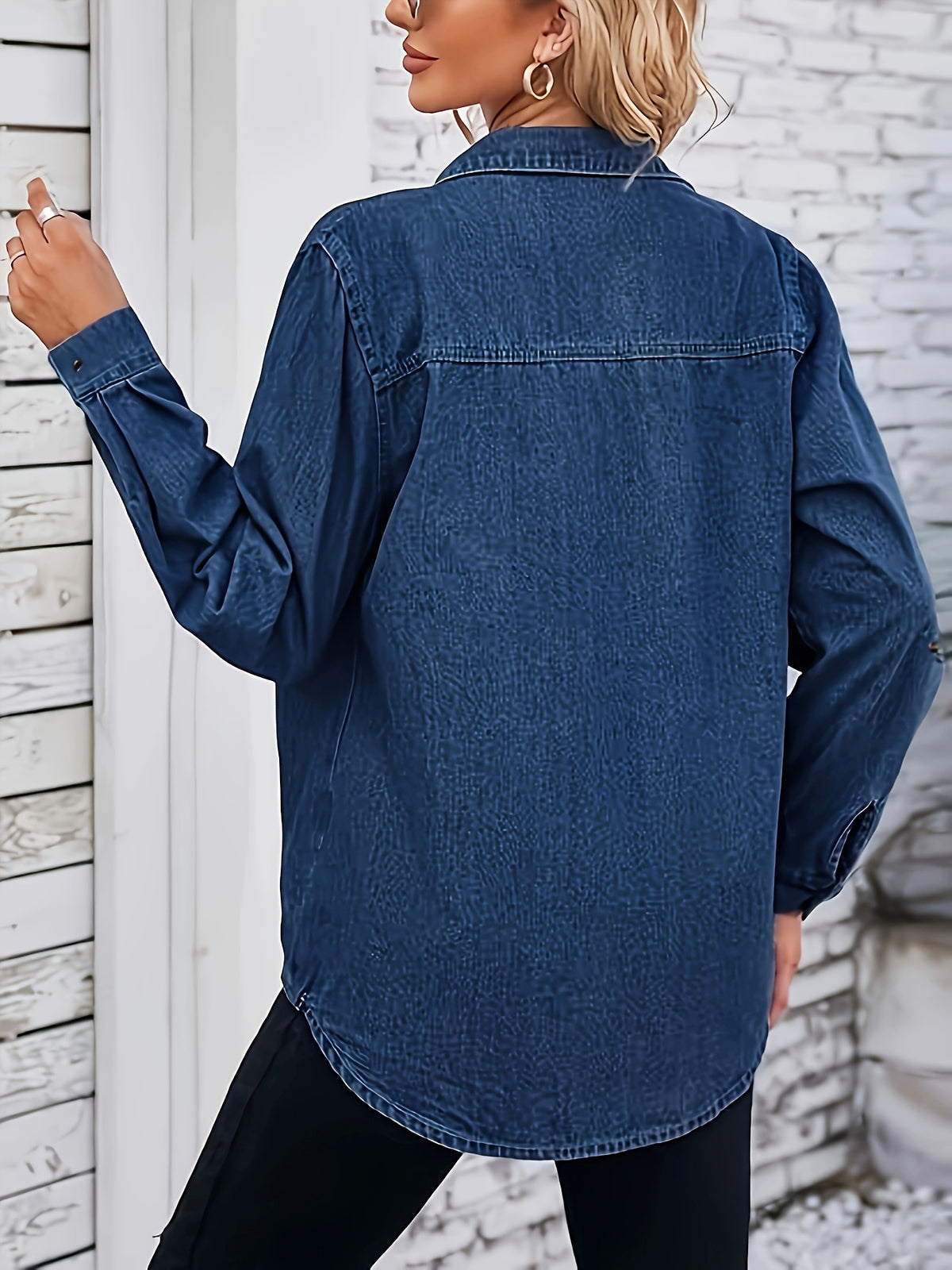 Veste grande taille, coupe oversize, poches pratiques, tombé fluide, vu de dos