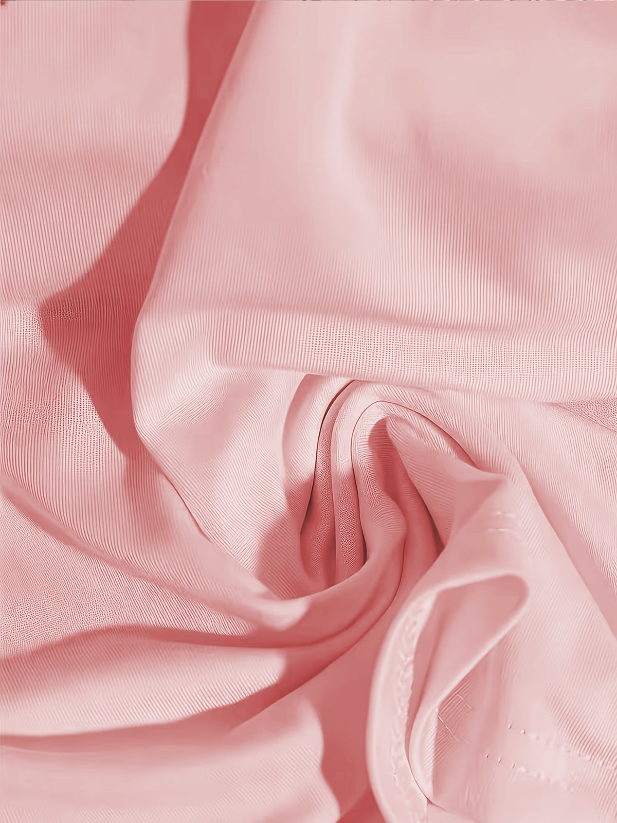 T-shirt grande taille, épaules dénudées, manches courtes, vu de dos