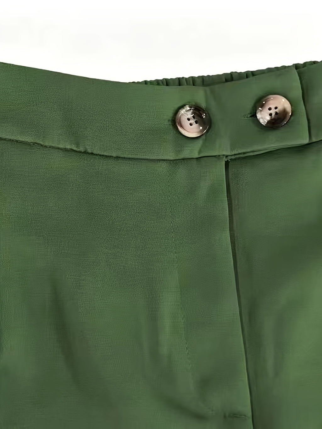 Pantalon grande taille, coupe droite, poches pratiques, tissu opaque