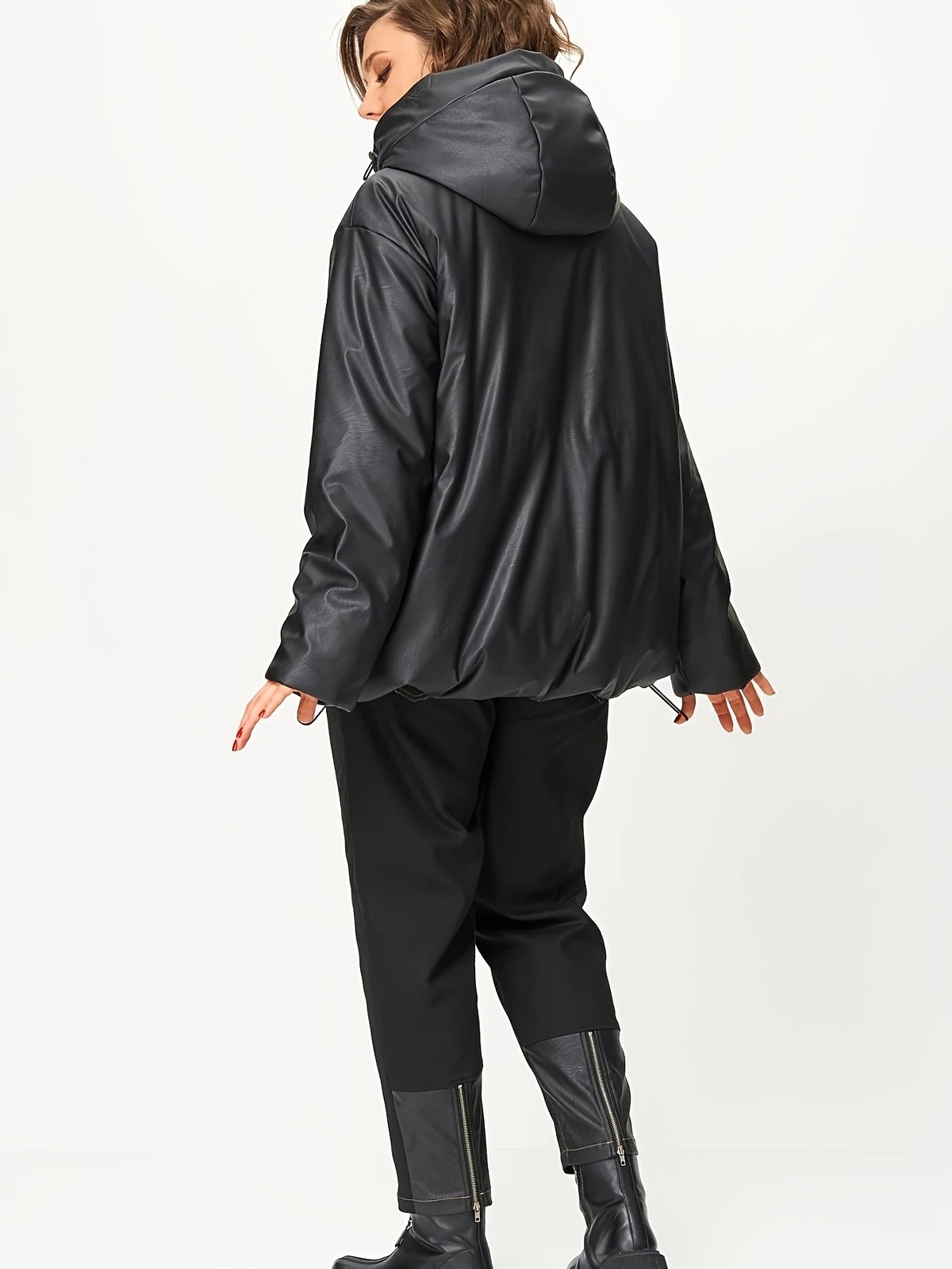 Robe grande taille en cuir synthétique, coupe ample, capuche, allure cuir, tissu opaque