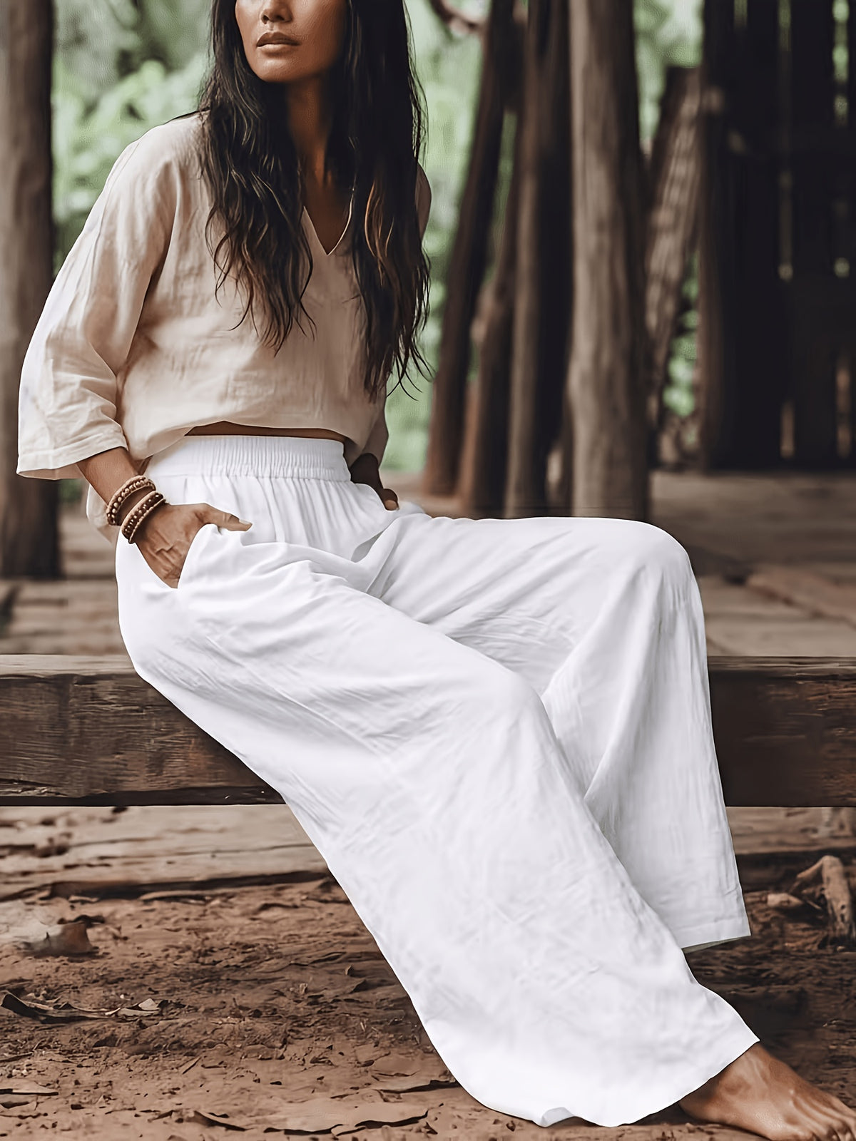 Pantalon grande taille, coupe évasée, toucher naturel, jambe large, porté de face