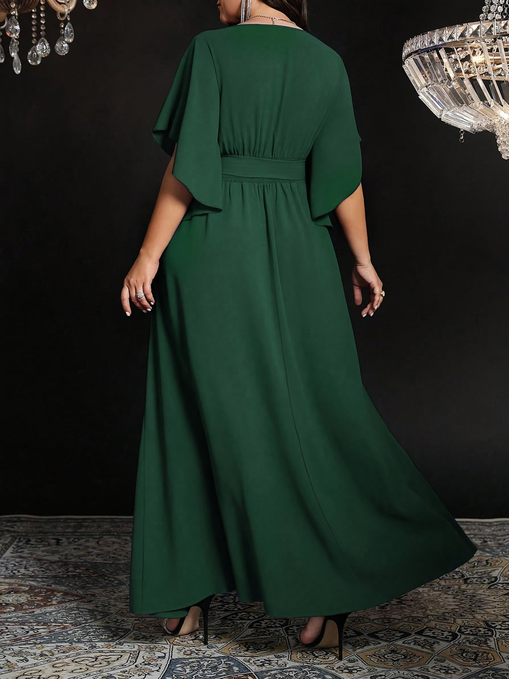 Robe de soirée grande taille — Fente frontale et nœud de taille
