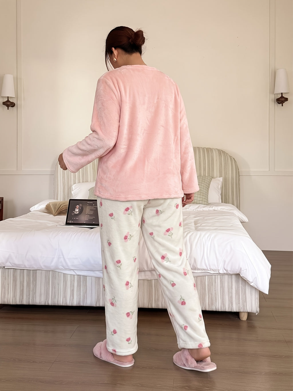 Pyjama grande taille, coupe ample, manches longues, chaleur d'hiver, vu de dos