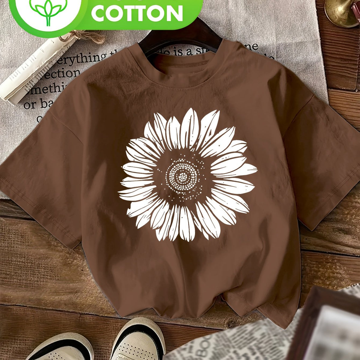 T-shirt grande taille, col rond, manches courtes, toucher naturel, porté de face