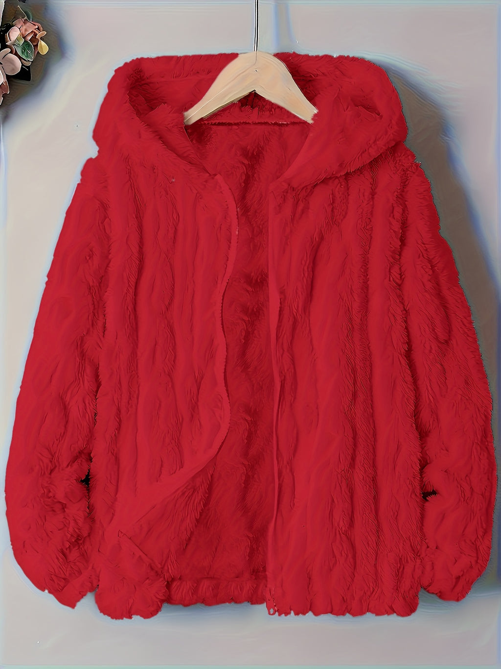 Sweat grande taille, coupe ample, capuche, chaleur d'hiver, détail du col