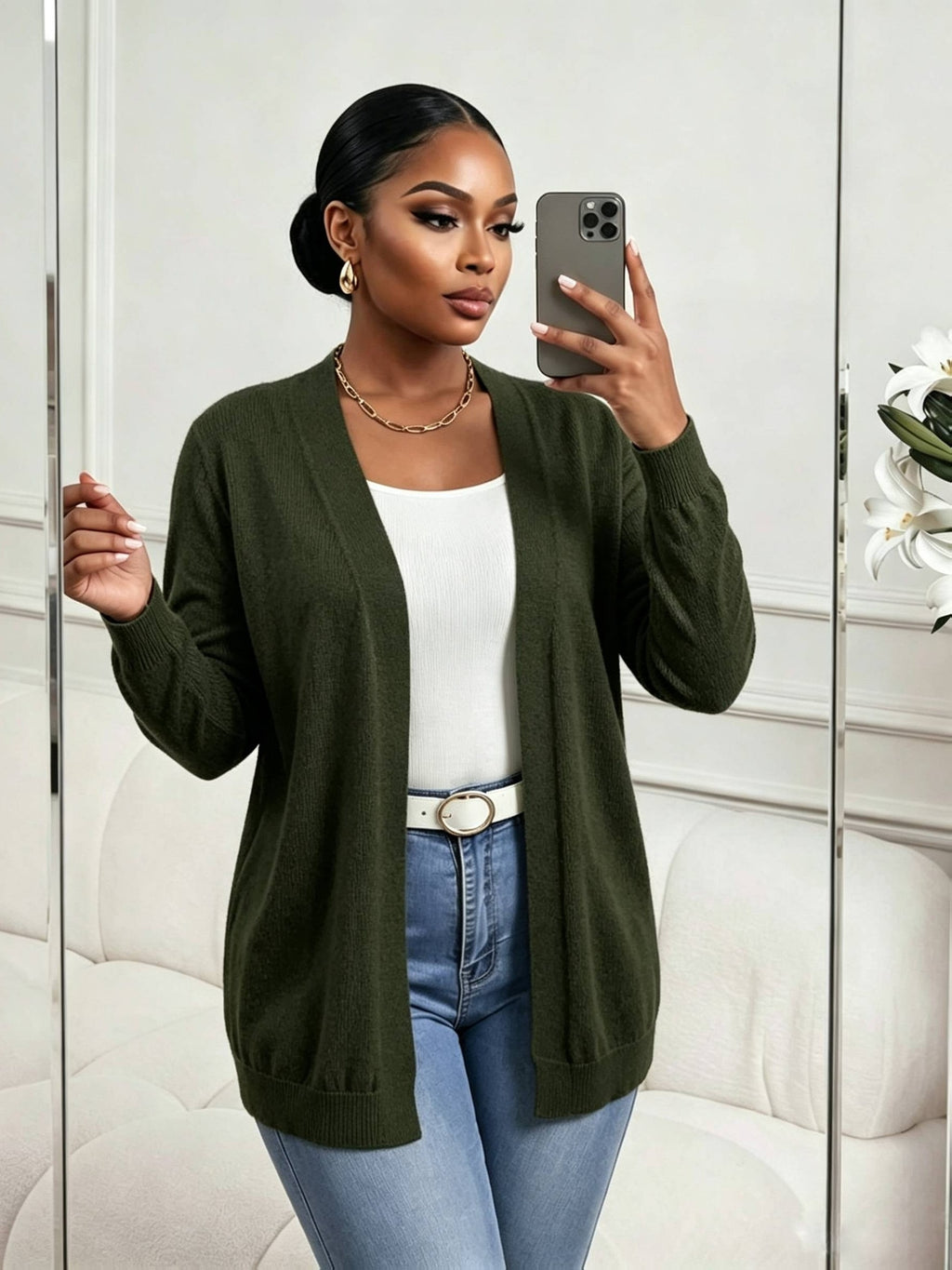 Pull grande taille, coupe ample, col V, détail du tissu